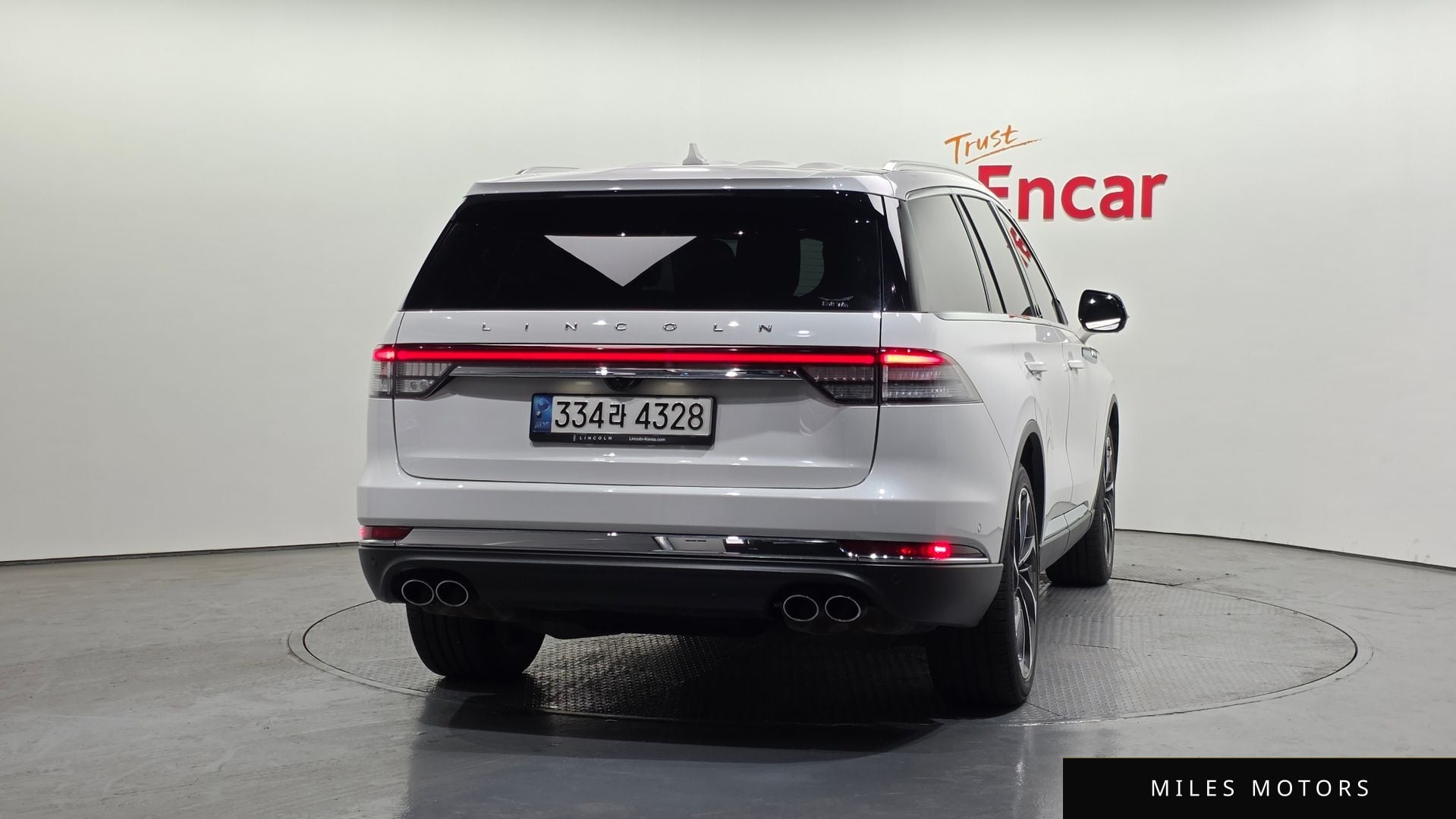 Lincoln Aviator 2022 — миниатюра 4
