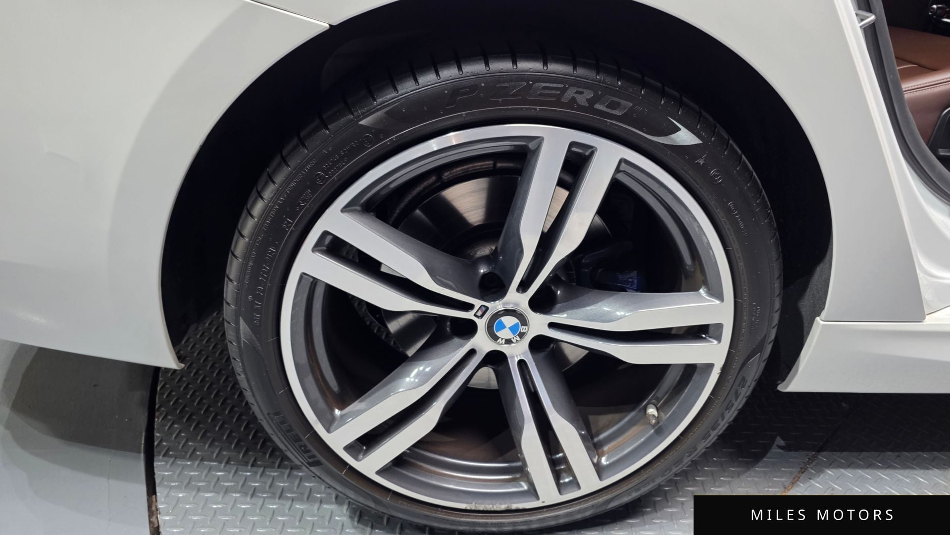 BMW 6 Series GT (G32) 2021 — миниатюра 5