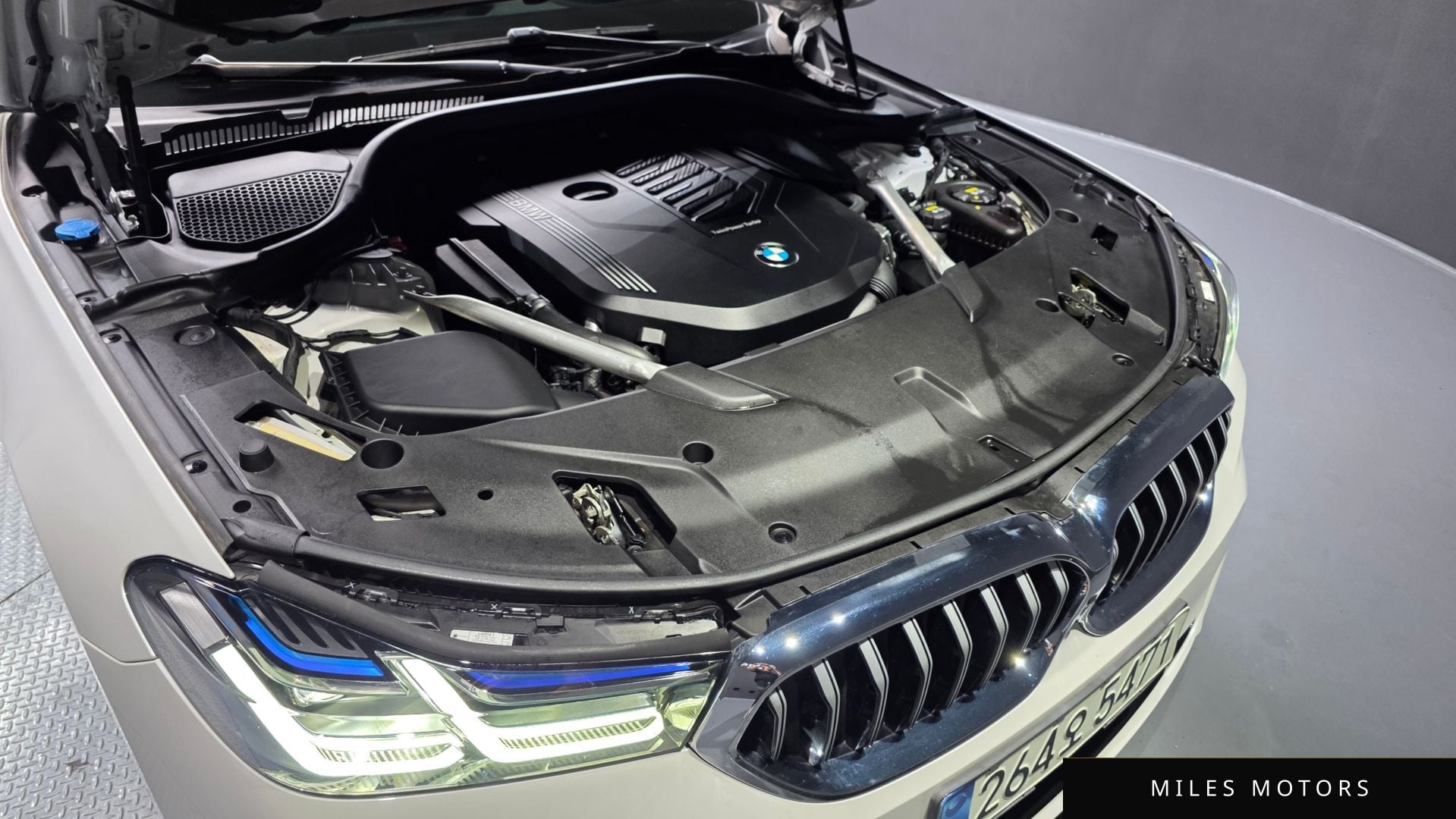 BMW 6 Series GT (G32) 2021 — миниатюра 6