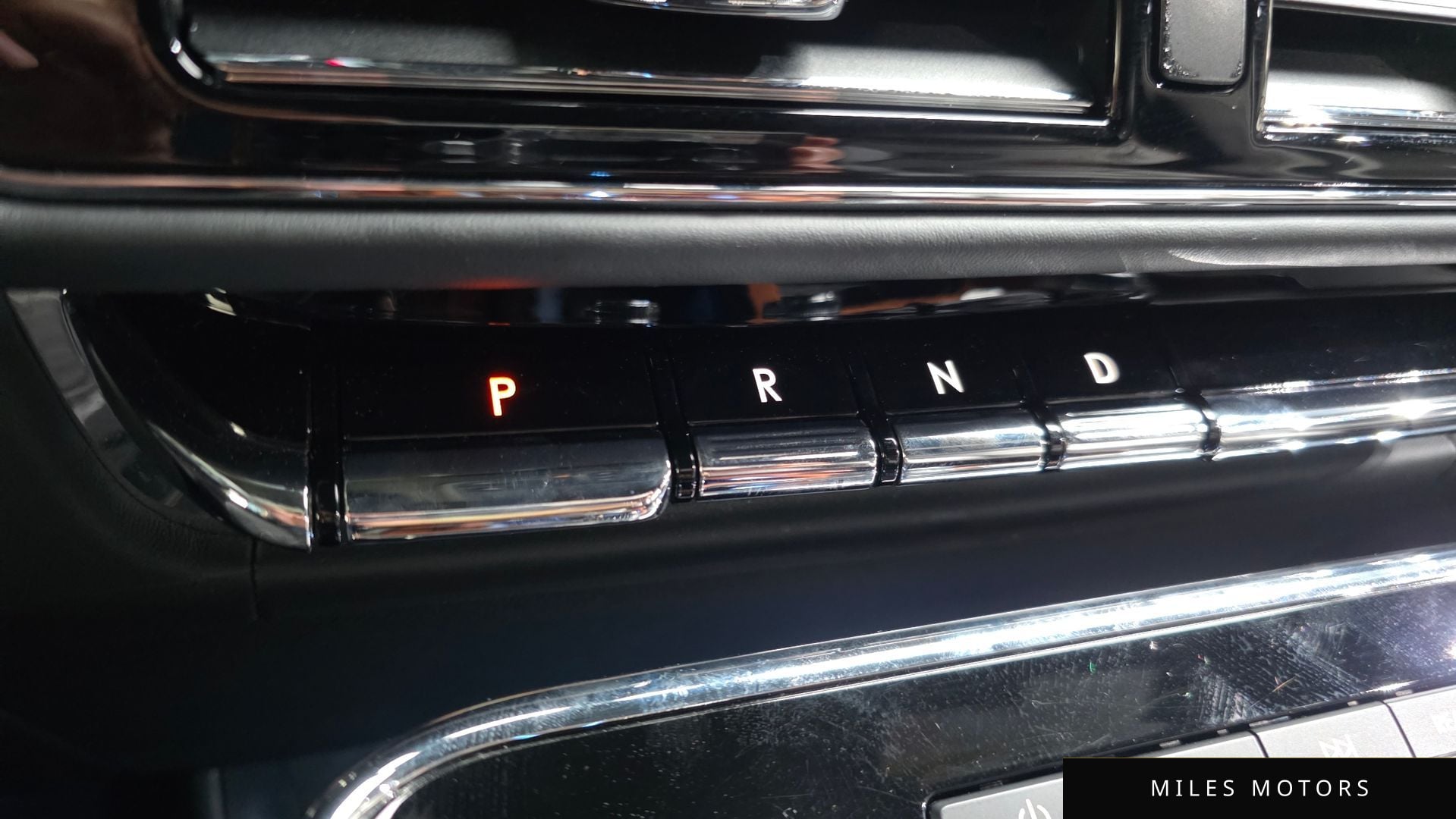 Lincoln Navigator 2023 — миниатюра 9