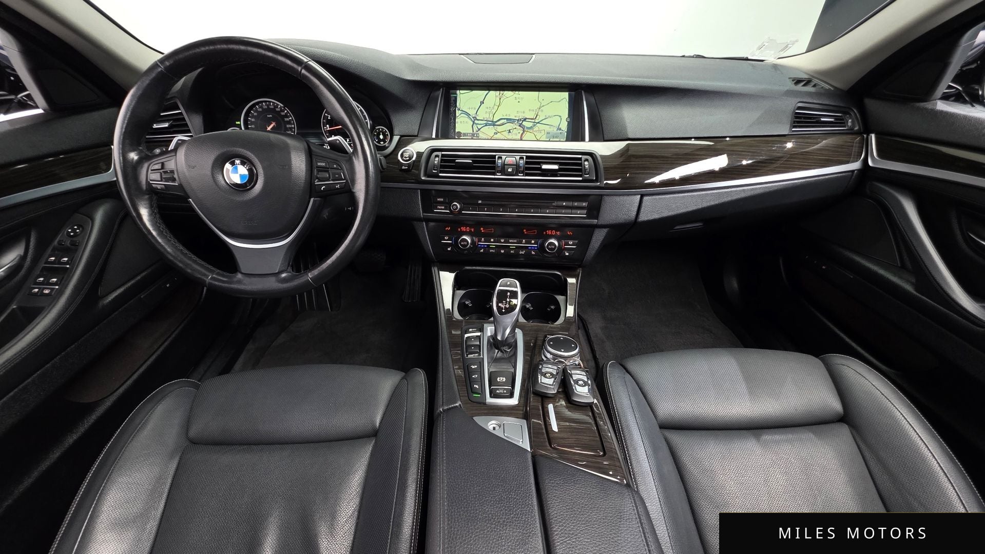 BMW 5 Series (F10) 2016 — миниатюра 7