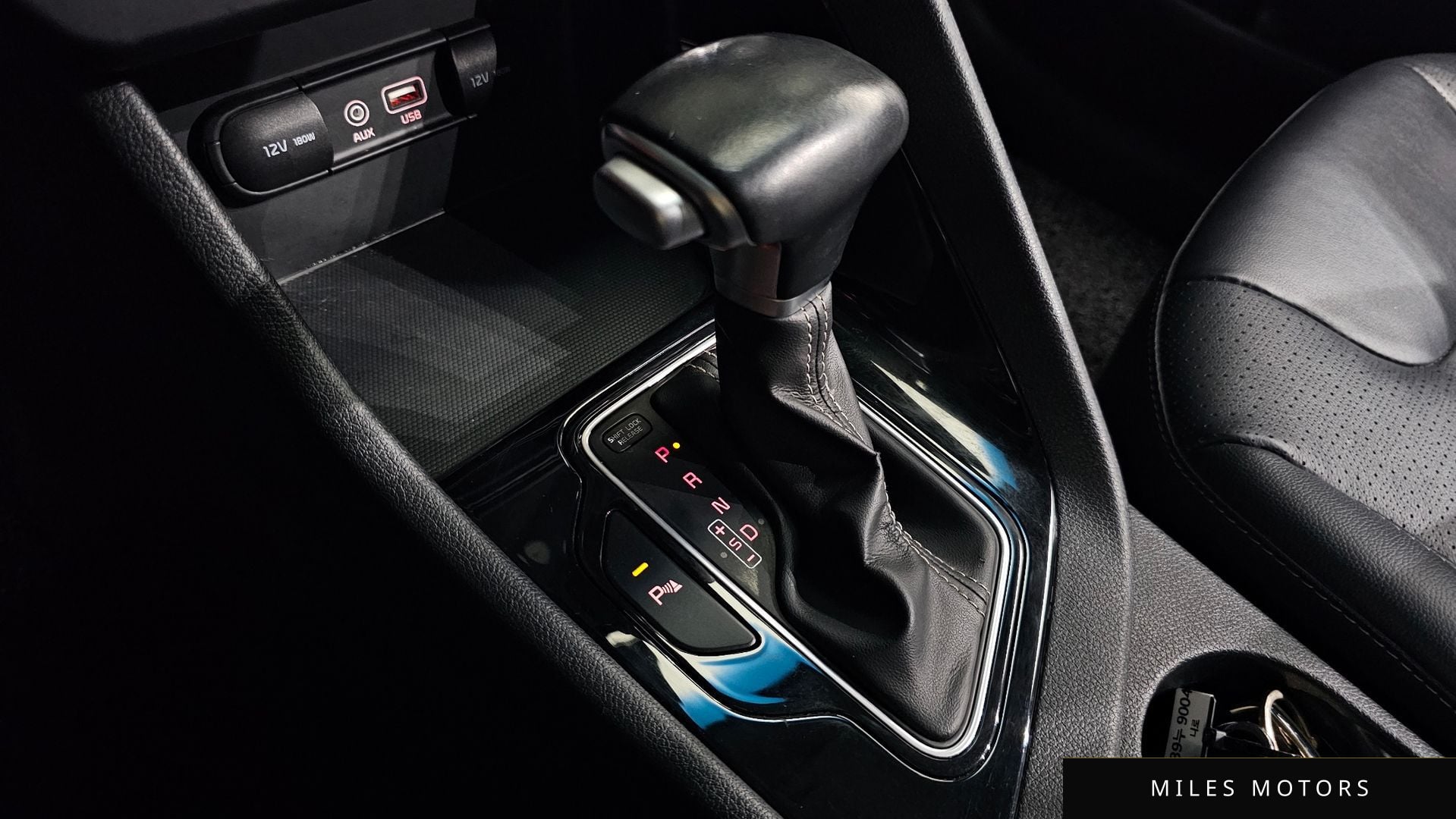 Kia Niro 2018 — миниатюра 12