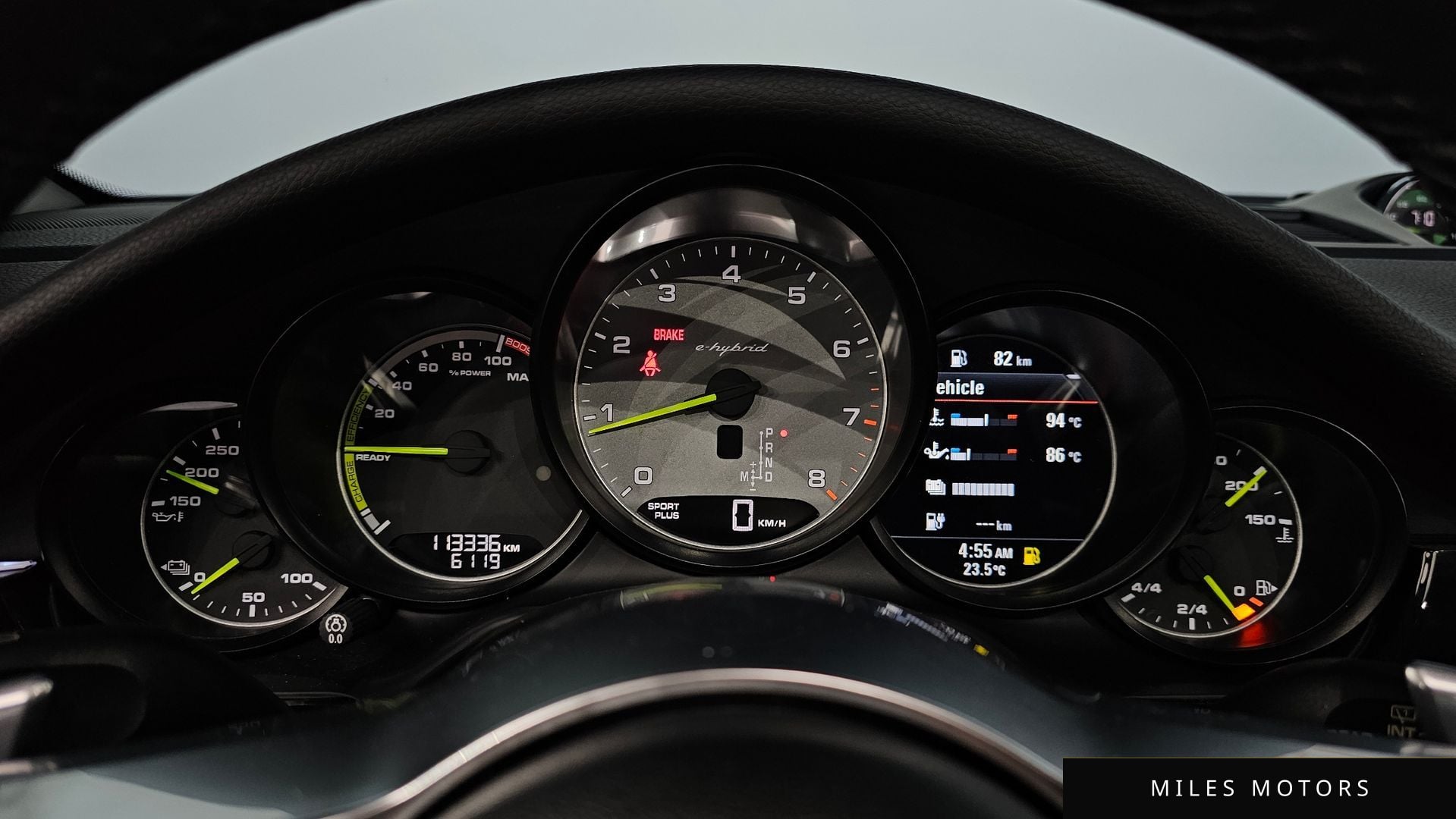 Porsche Panamera 2015 — миниатюра 10