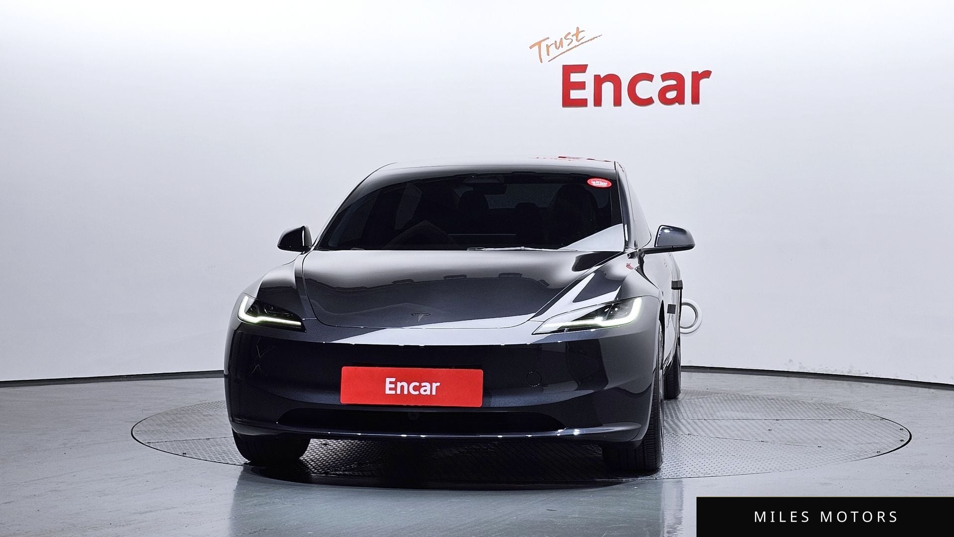 Tesla Model 3 2025 — миниатюра 3