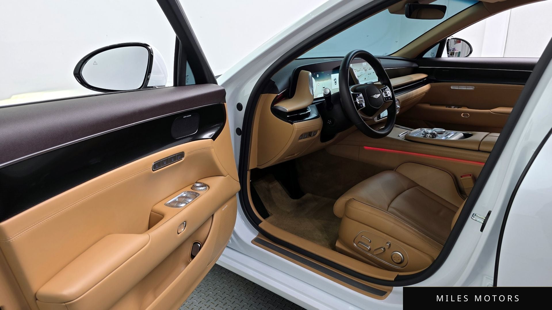 Genesis G90 (RS4) 2023 — миниатюра 10