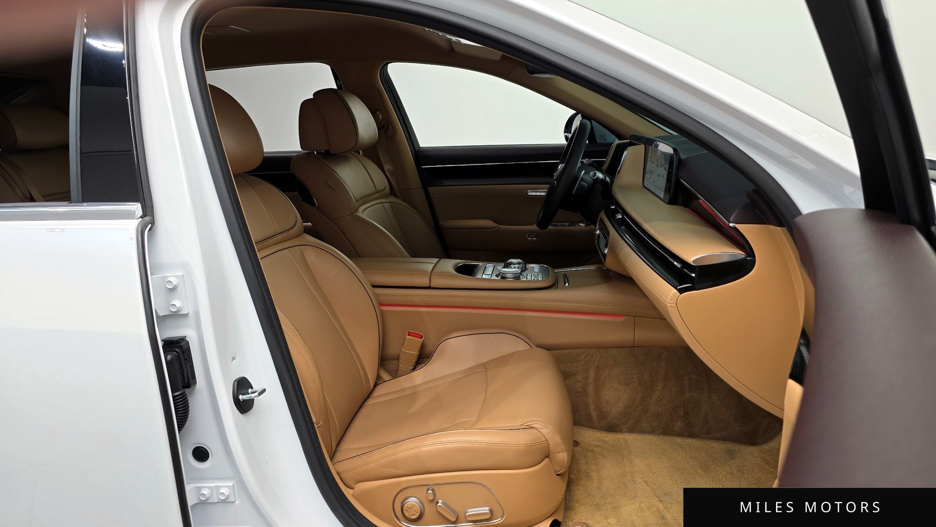 Genesis G90 (RS4) 2023 — миниатюра 11