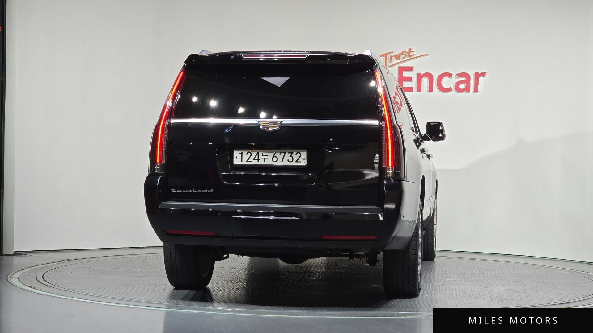 Cadillac Escalade 2017 — миниатюра 4
