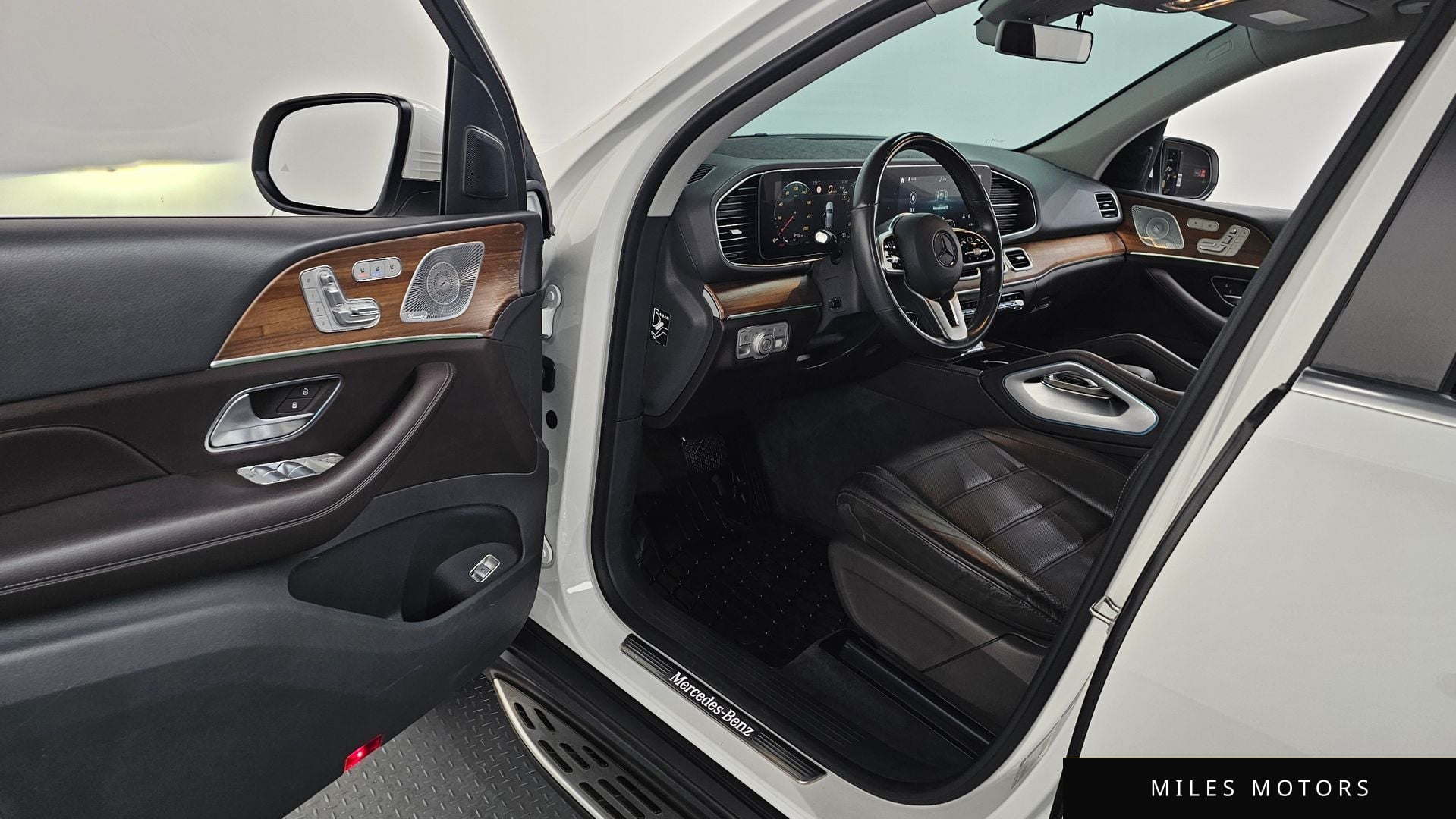 Mercedes-Benz GLE-Class W167 2020 — миниатюра 10
