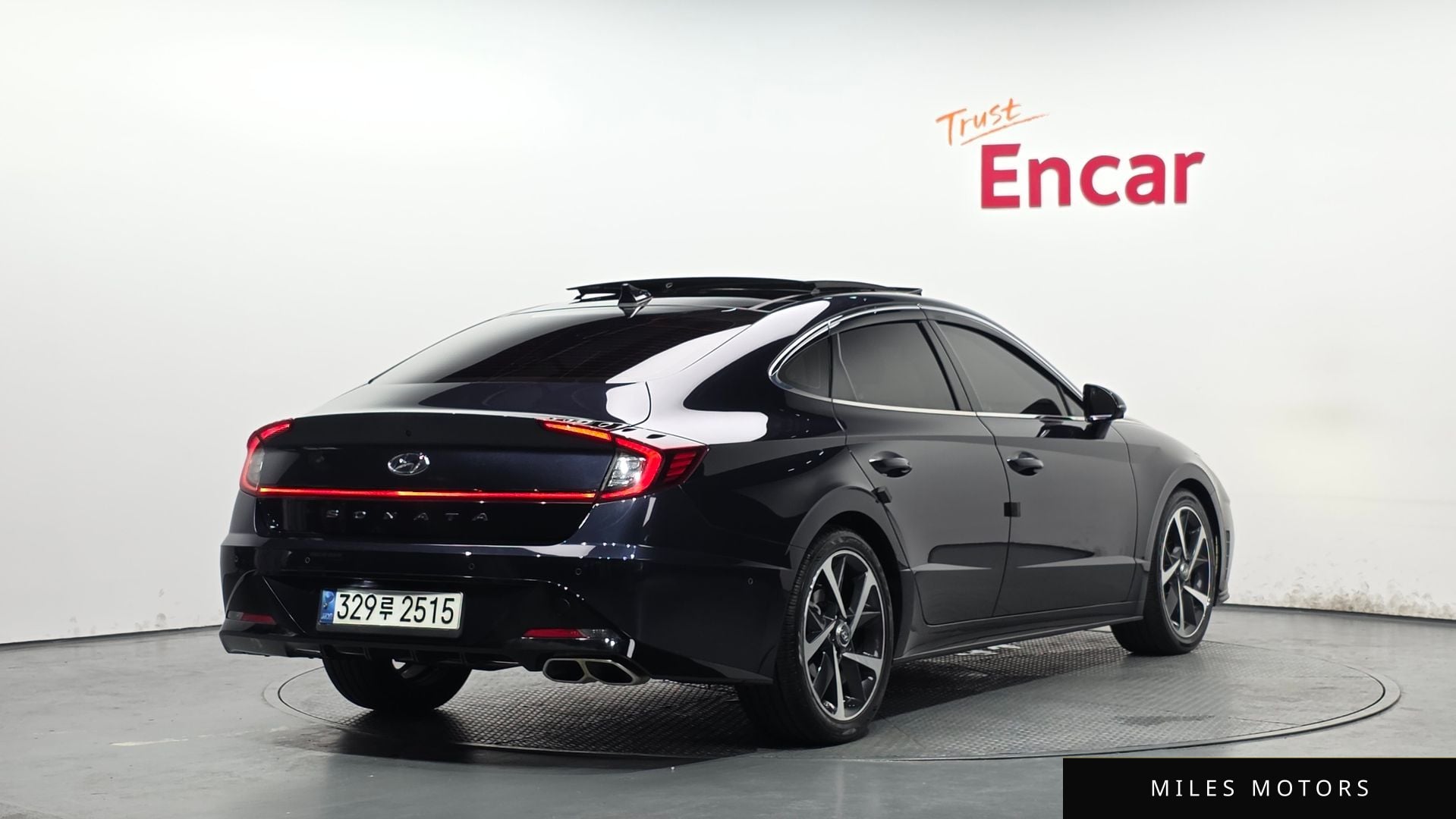 Hyundai Sonata 2022 — фото 1 из 12