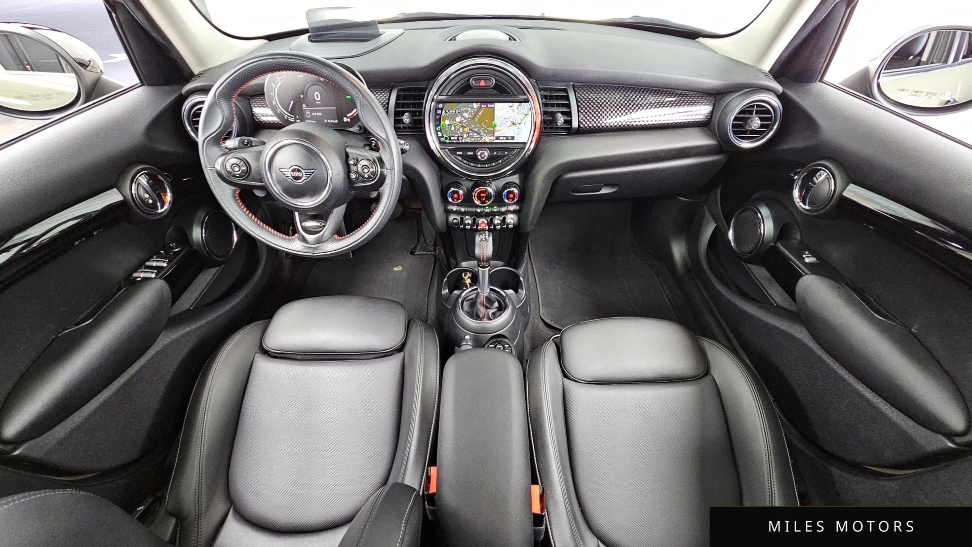 MINI Cooper S 2019 — миниатюра 10