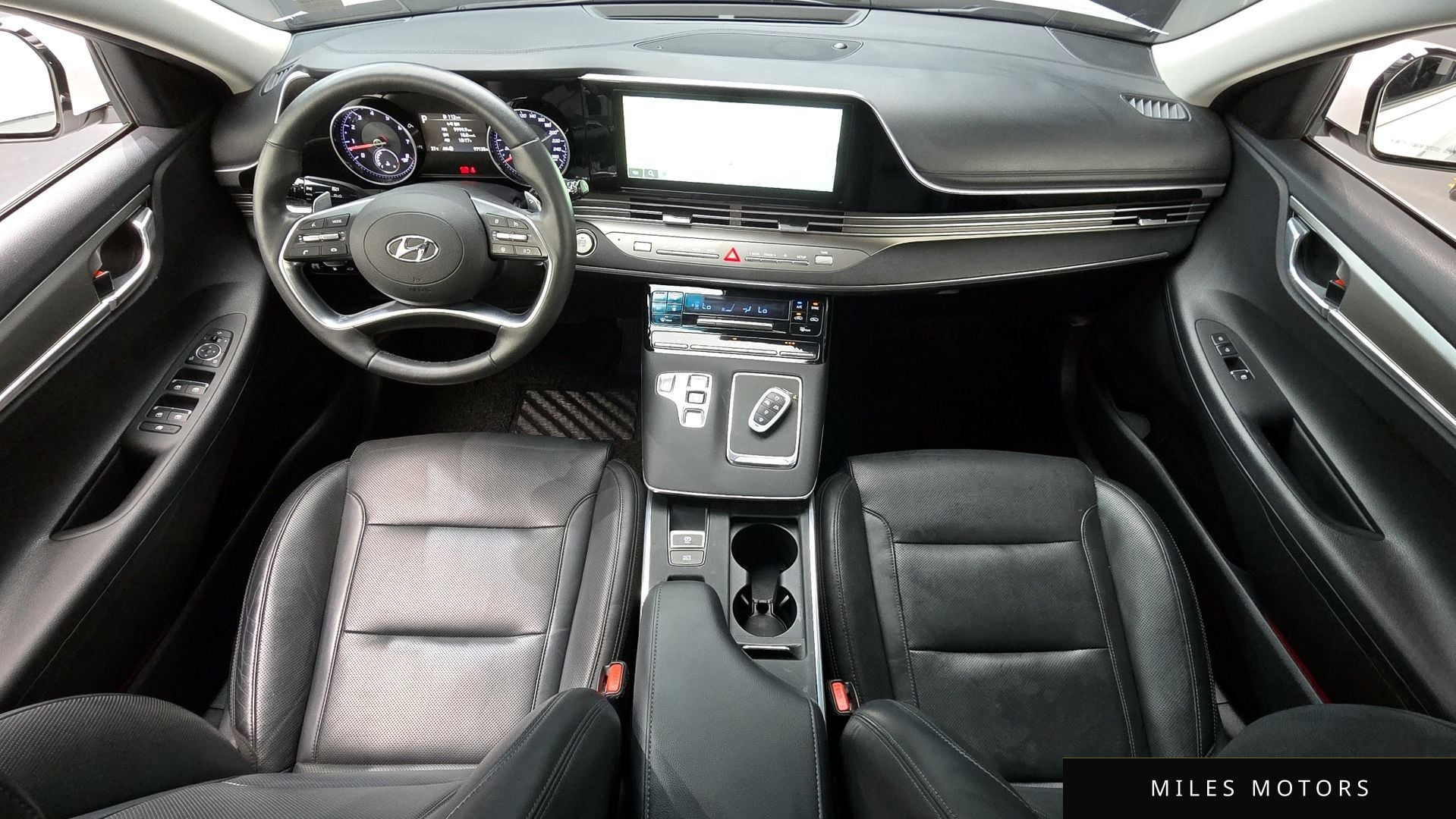 Hyundai Grandeur 2022 — миниатюра 10