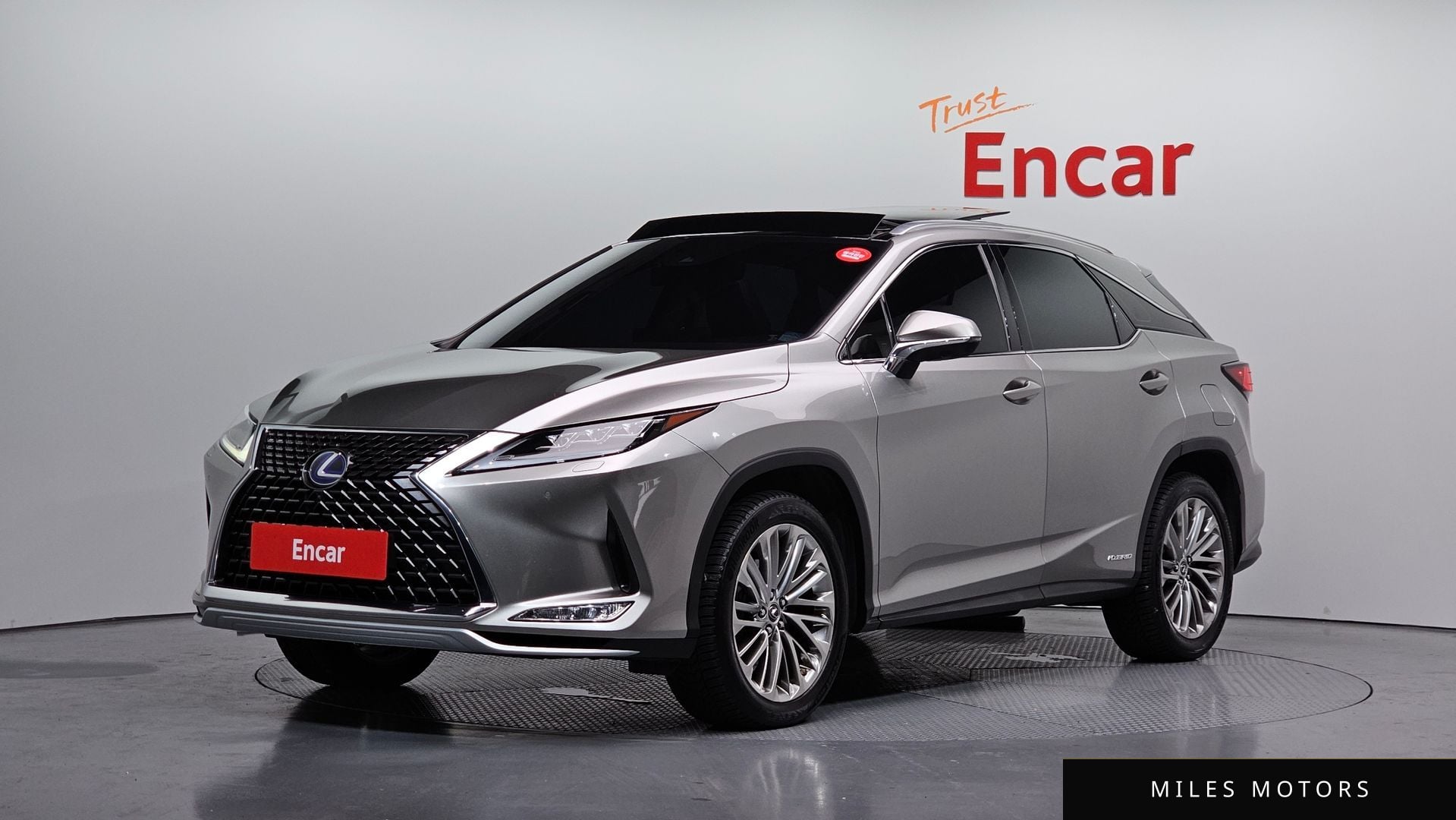 Лексус RX450h 2021 — фото 1 из 12