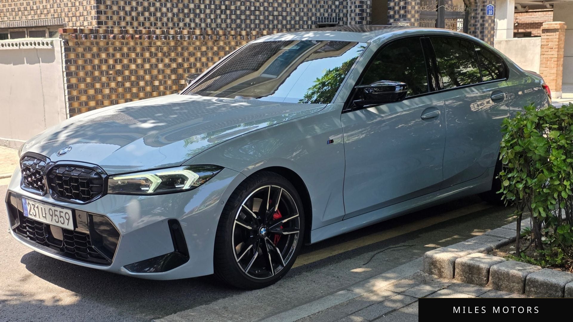 BMW 3 Series (G20) 2024 — фото 1 из 12