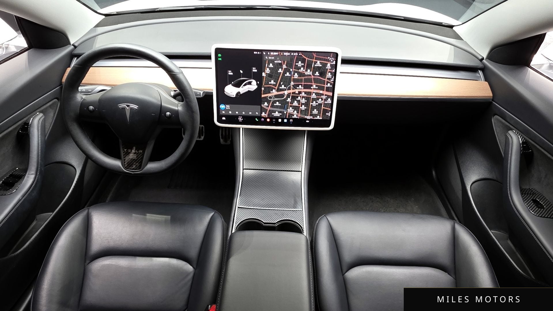 Tesla Model 3 2020 — миниатюра 10
