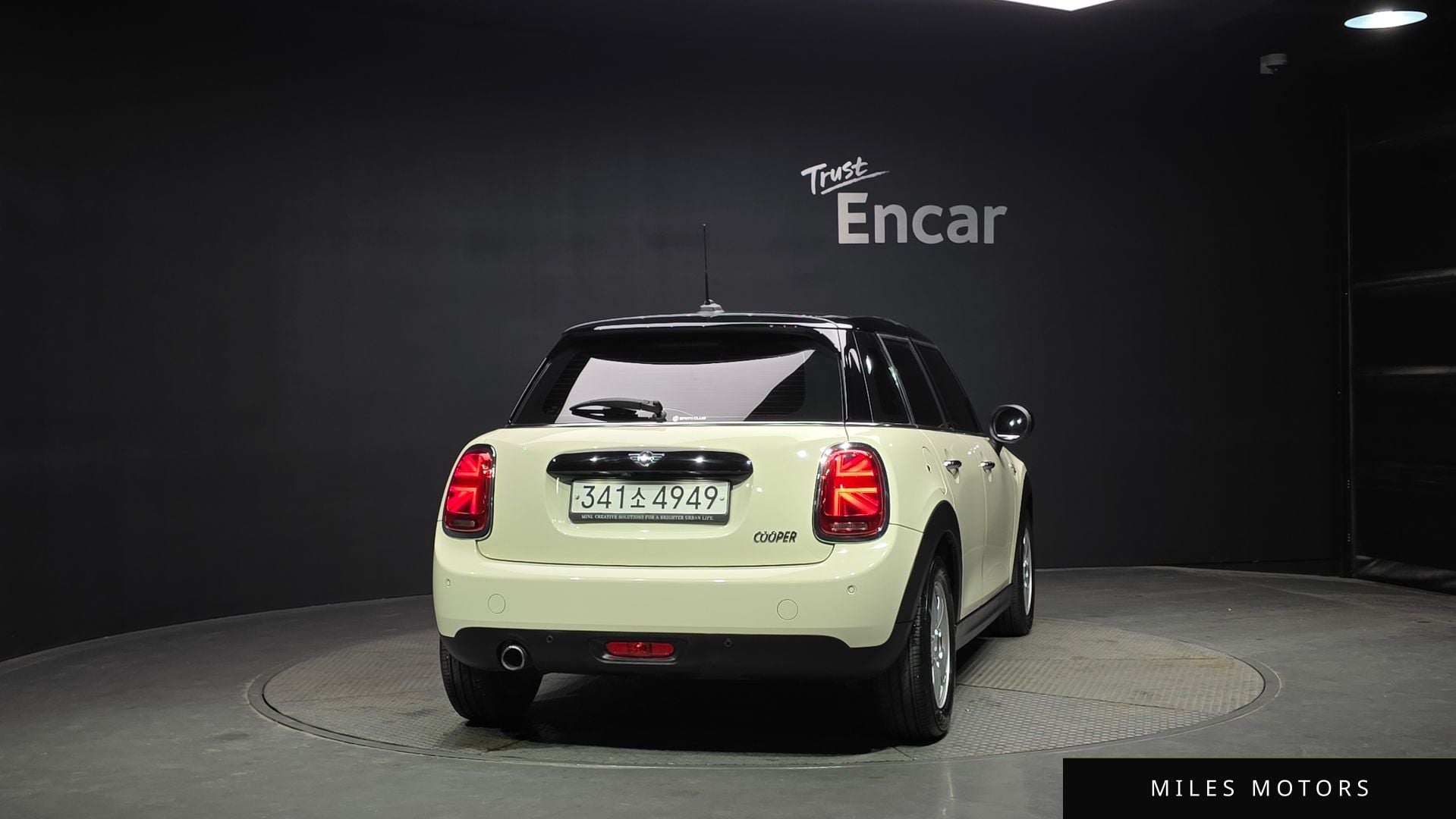 MINI Cooper 2020 — миниатюра 4