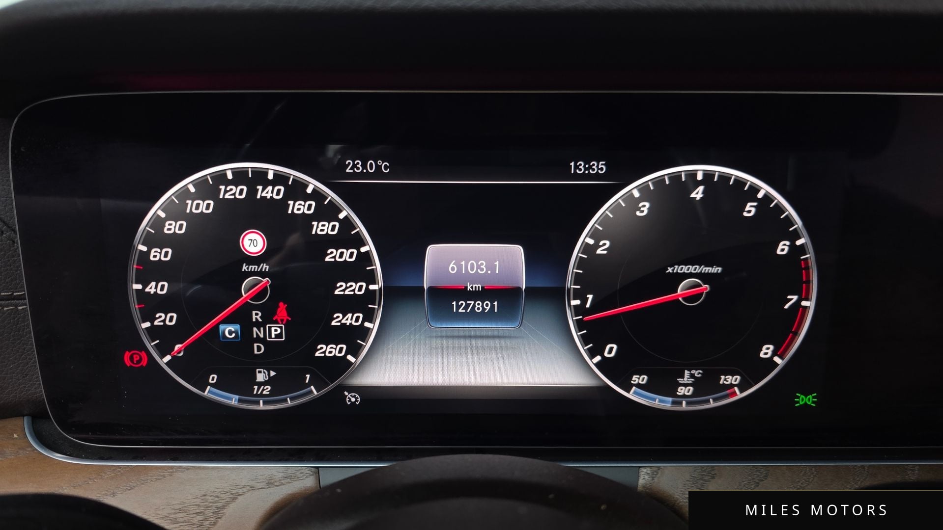 Mercedes-Benz E-Class W213 2019 — миниатюра 11