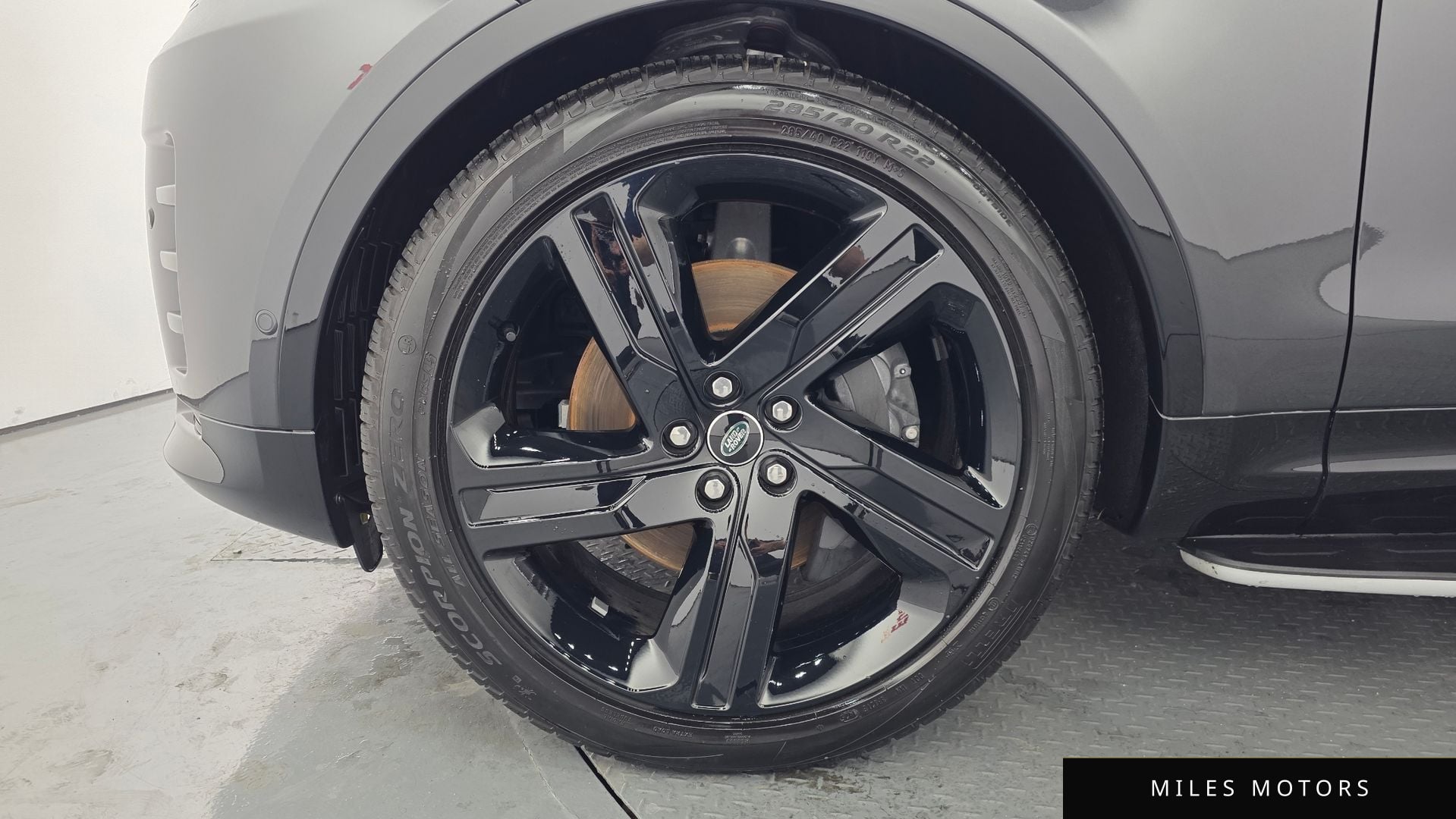 Land Rover Discovery 2025 — миниатюра 8