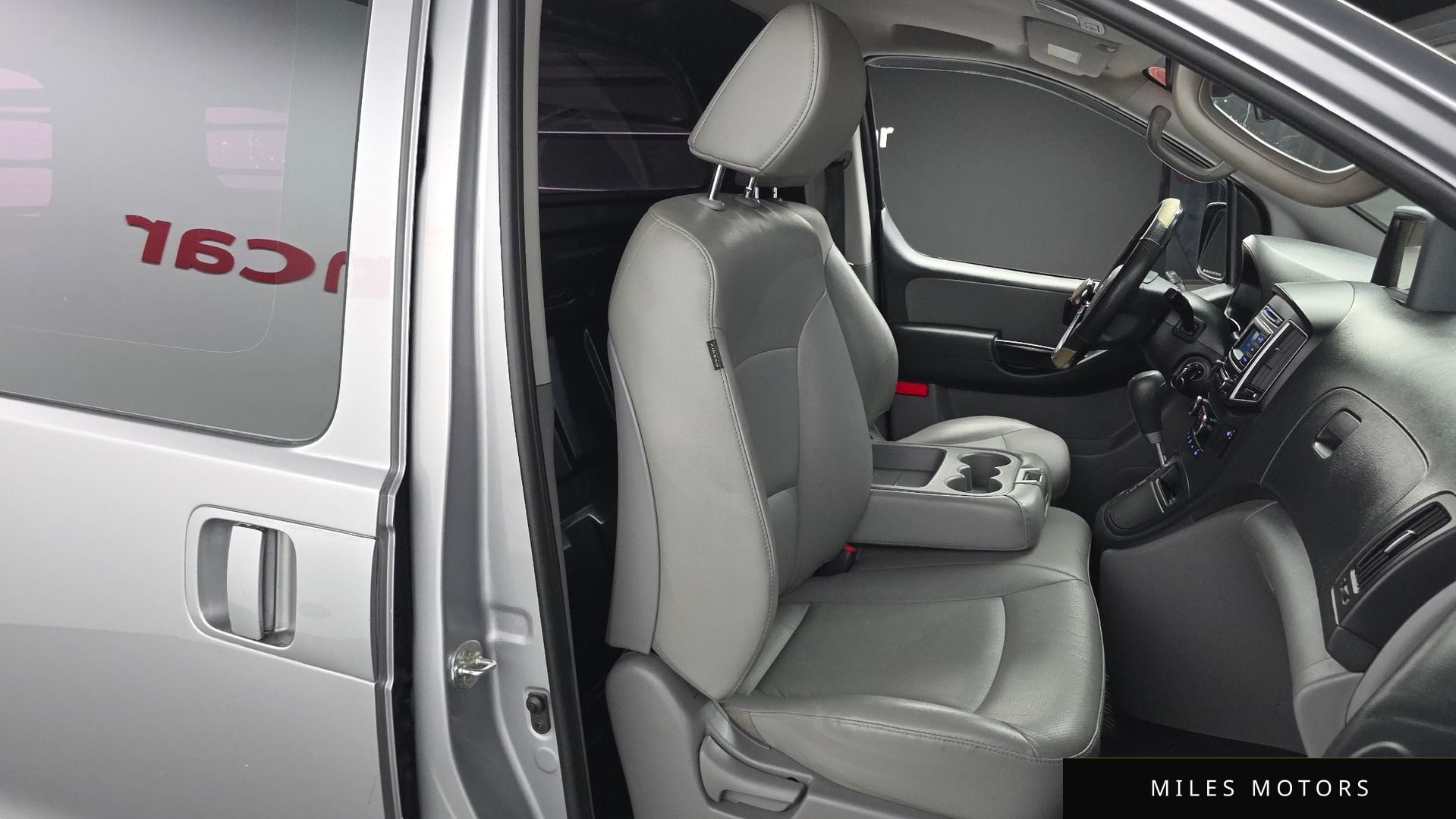 Hyundai Starex 2018 — миниатюра 11