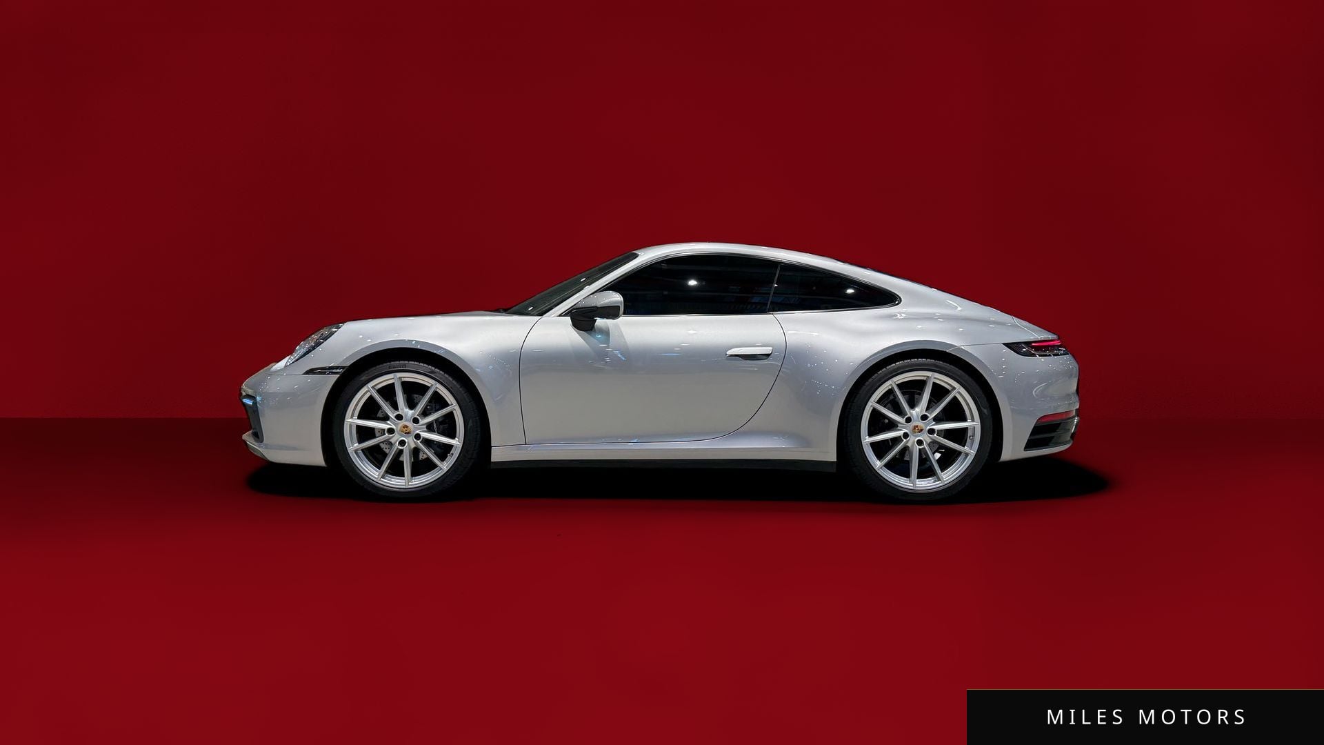 Porsche 911 (992) 2022 — фото 1 из 12