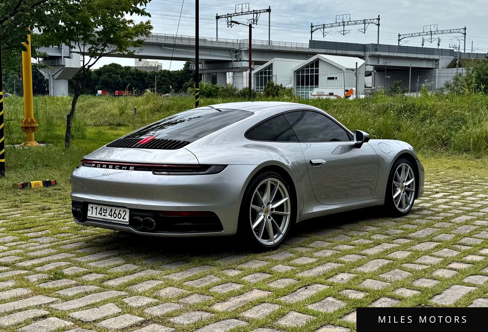 Porsche 911 (992) 2022 — миниатюра 6