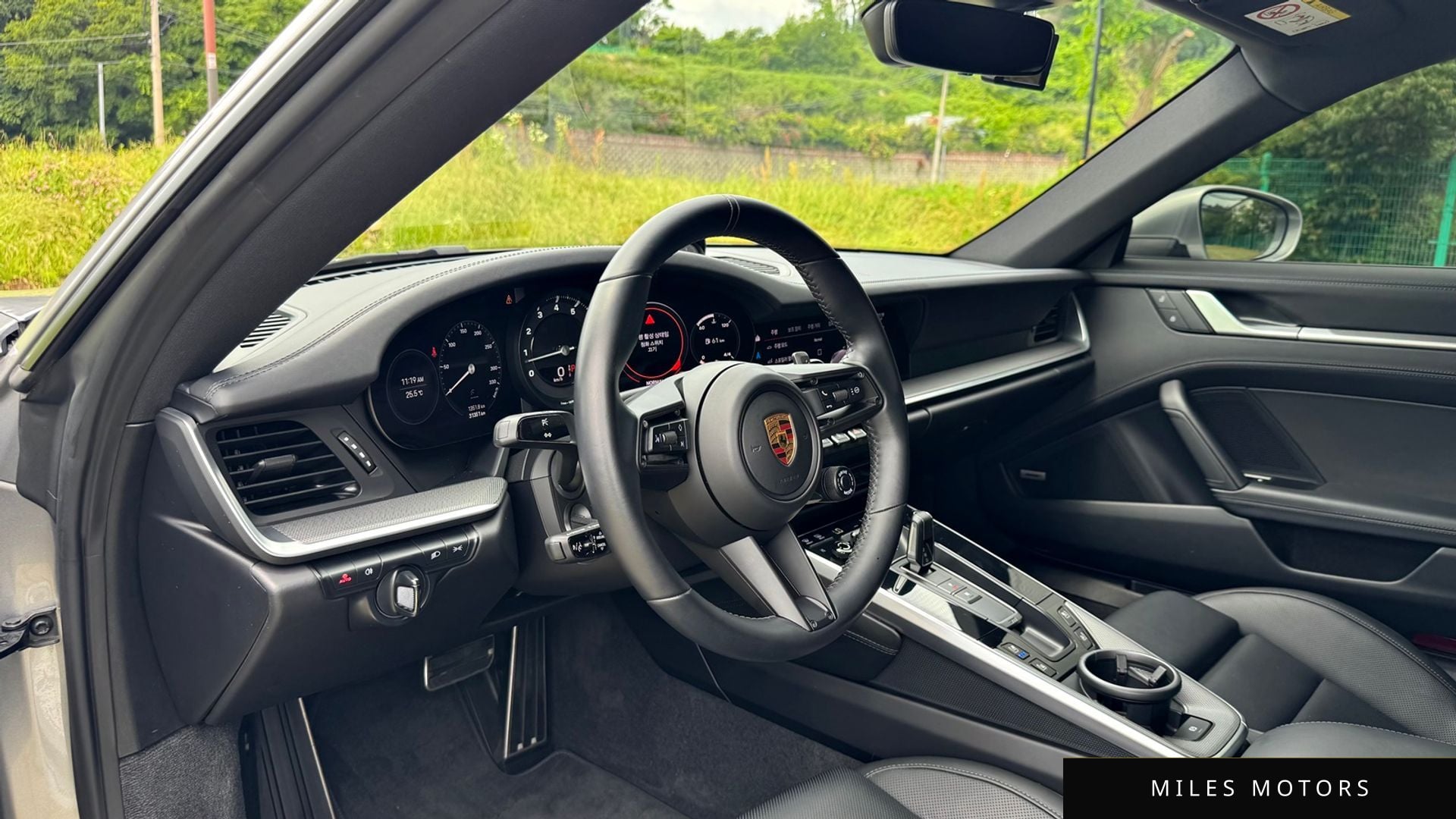 Porsche 911 (992) 2022 — миниатюра 10