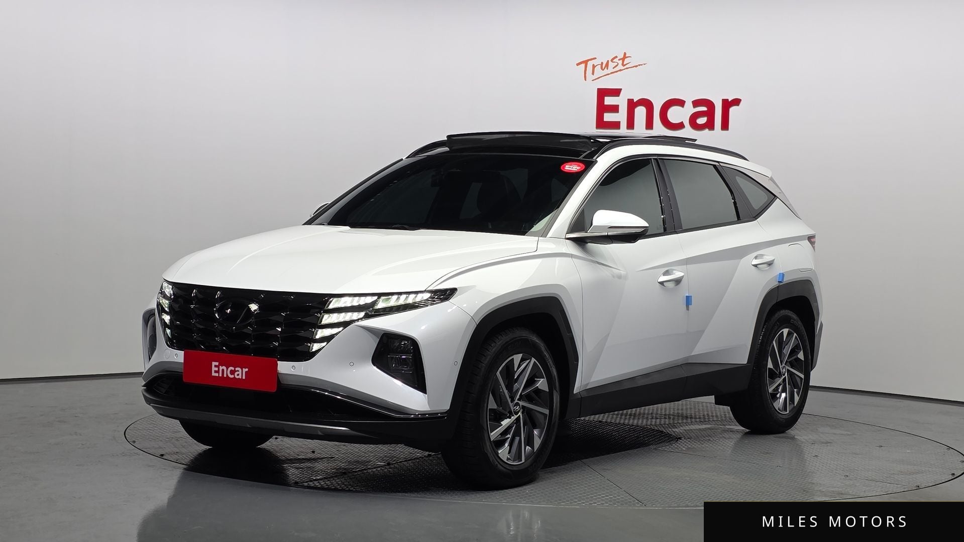 Hyundai Tucson 2022 — фото 1 из 12