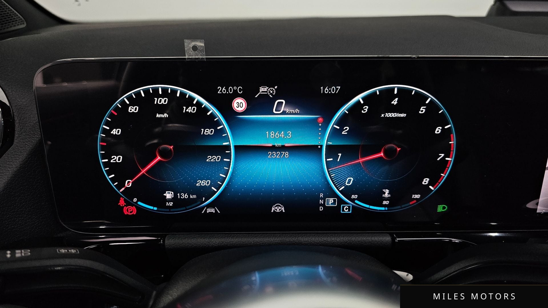 Mercedes-Benz GLA-Class H247 2023 — миниатюра 11