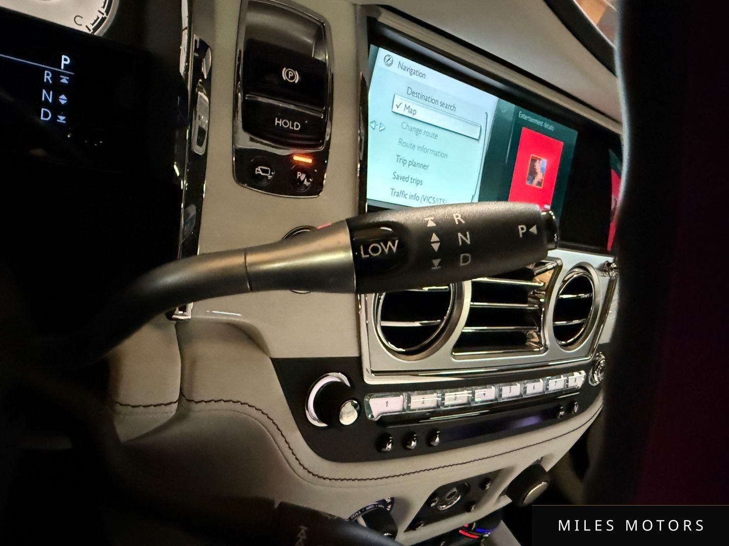 Rolls-Royce Wraith 2016 — миниатюра 9
