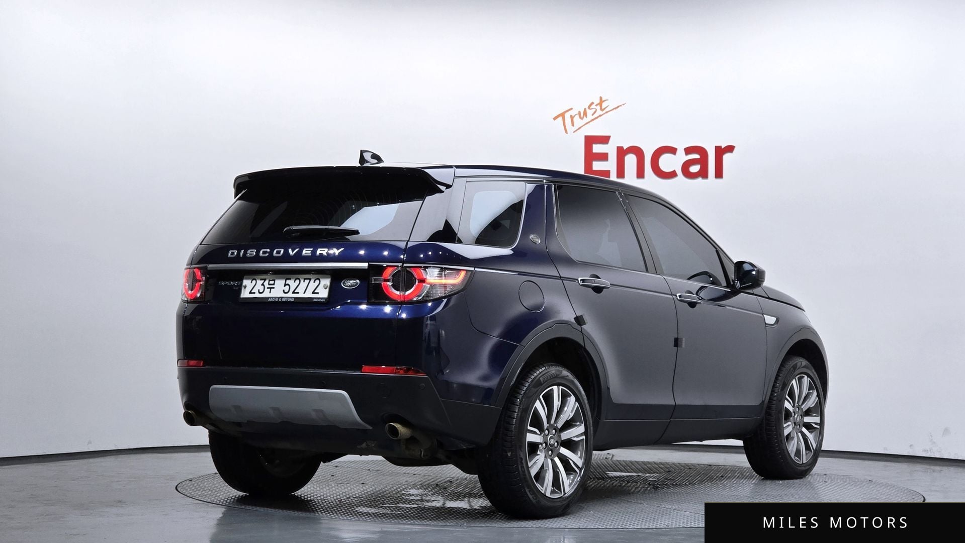 Land Rover Discovery Sport 2017 — миниатюра 2