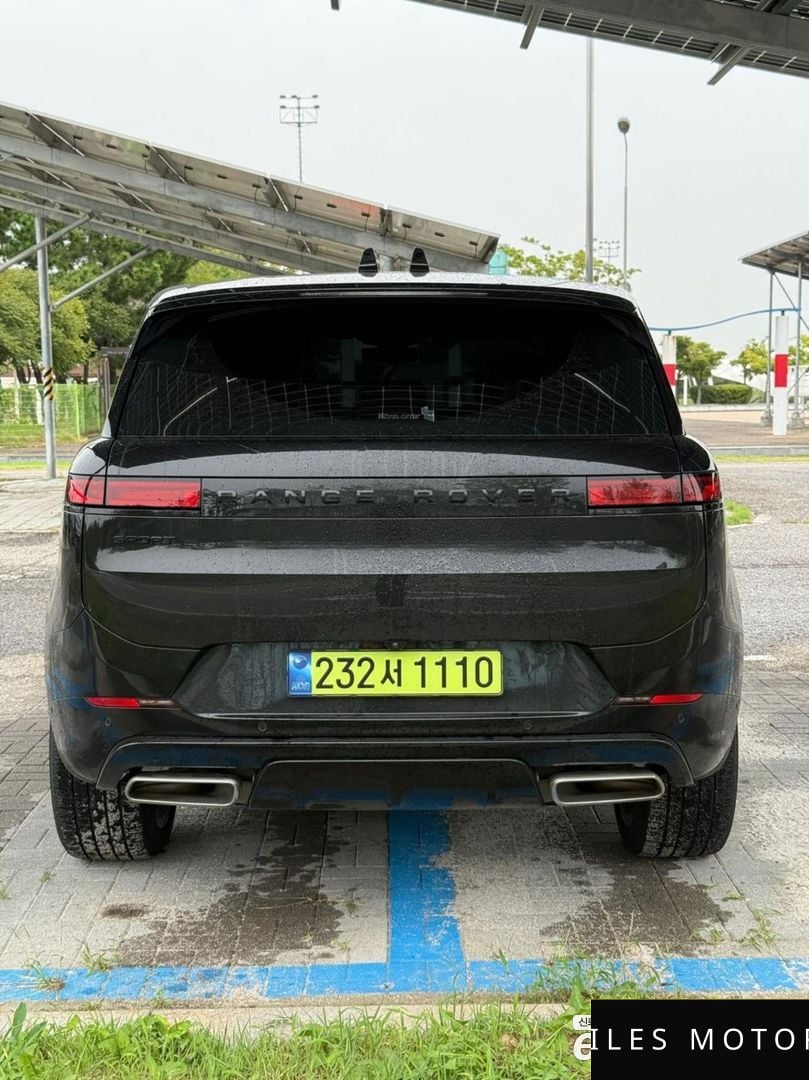 Land Rover Range Rover Sport 2025 — миниатюра 4