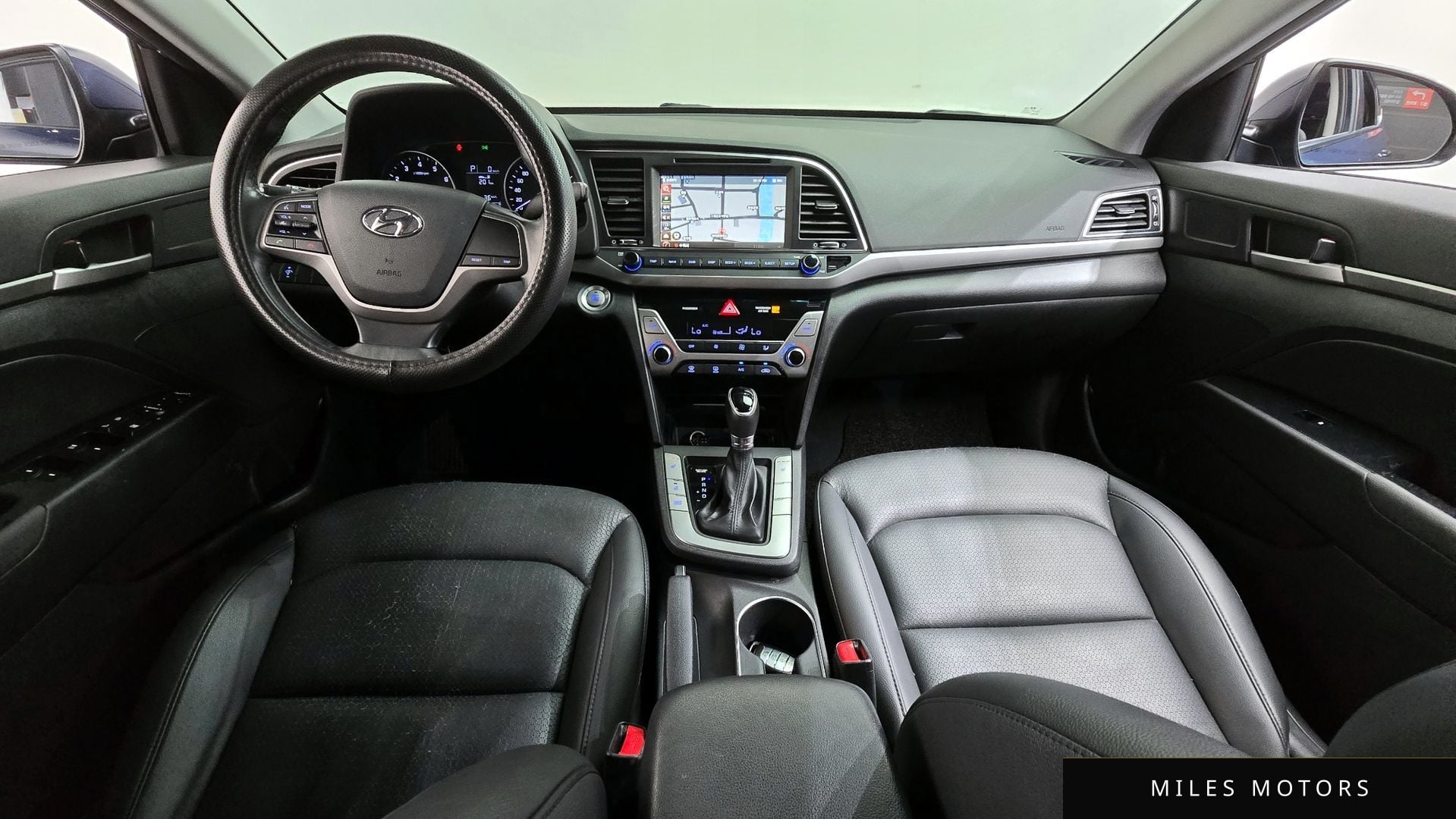 Hyundai AVANTE 2016 — миниатюра 10