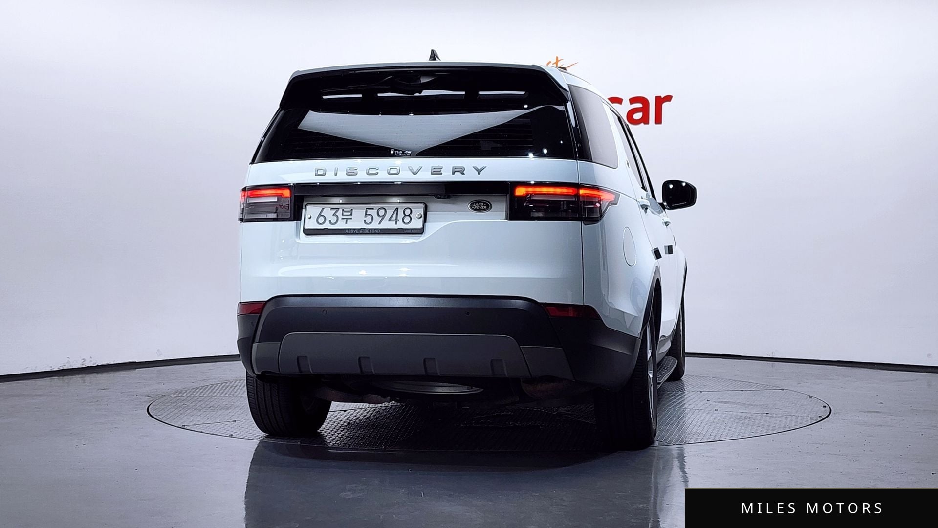 Land Rover Discovery 2018 — миниатюра 4