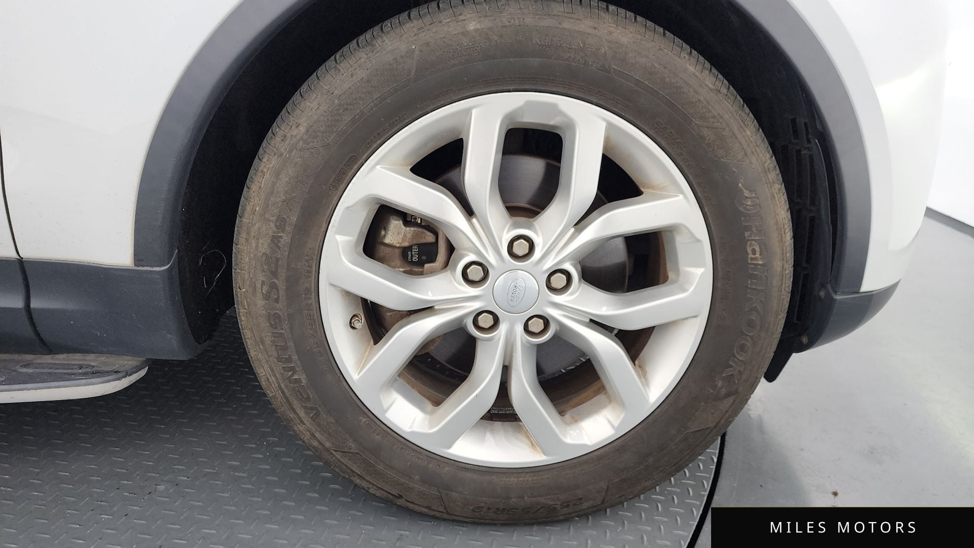Land Rover Discovery 2018 — миниатюра 7