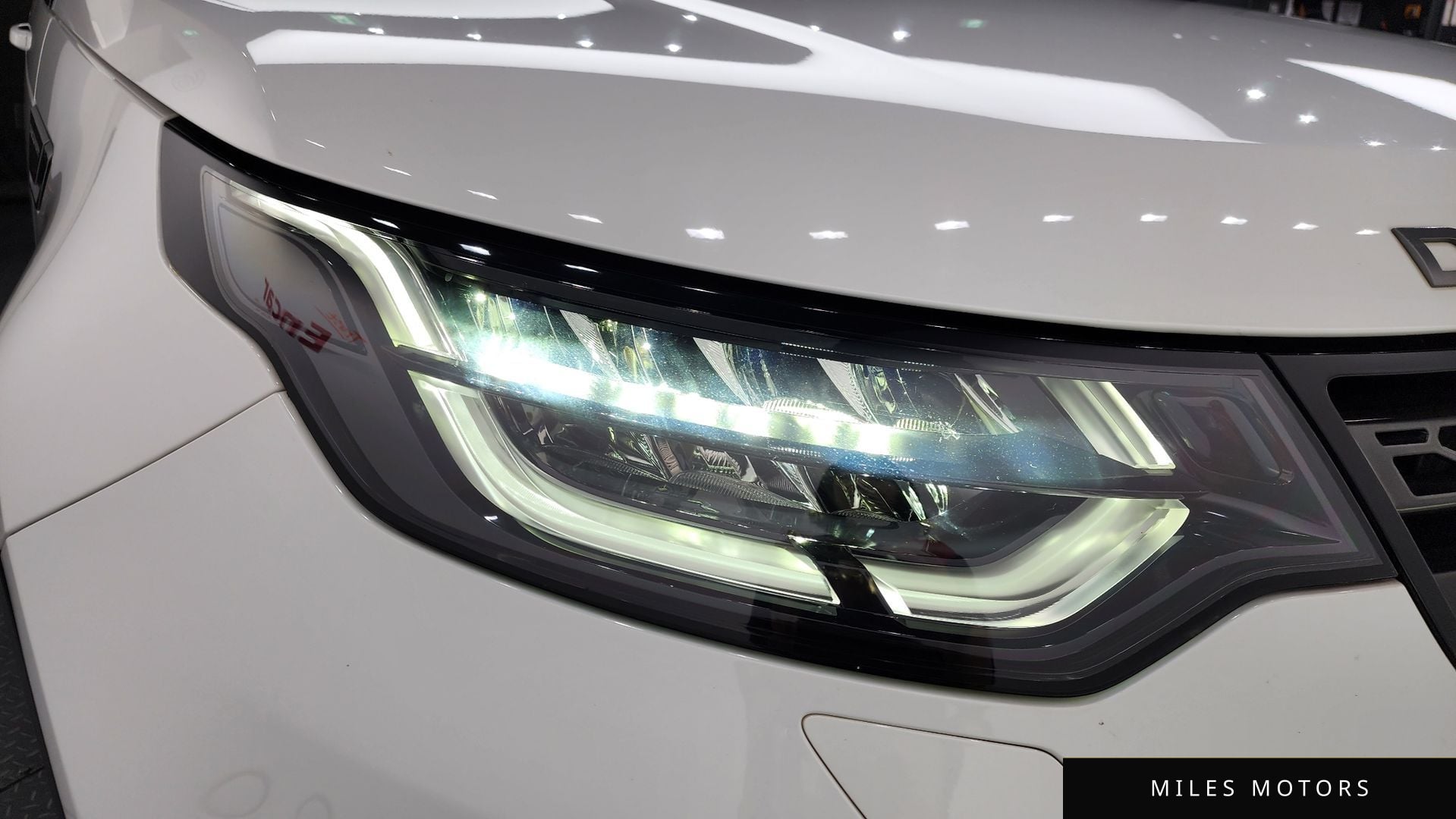 Land Rover Discovery 2018 — миниатюра 8