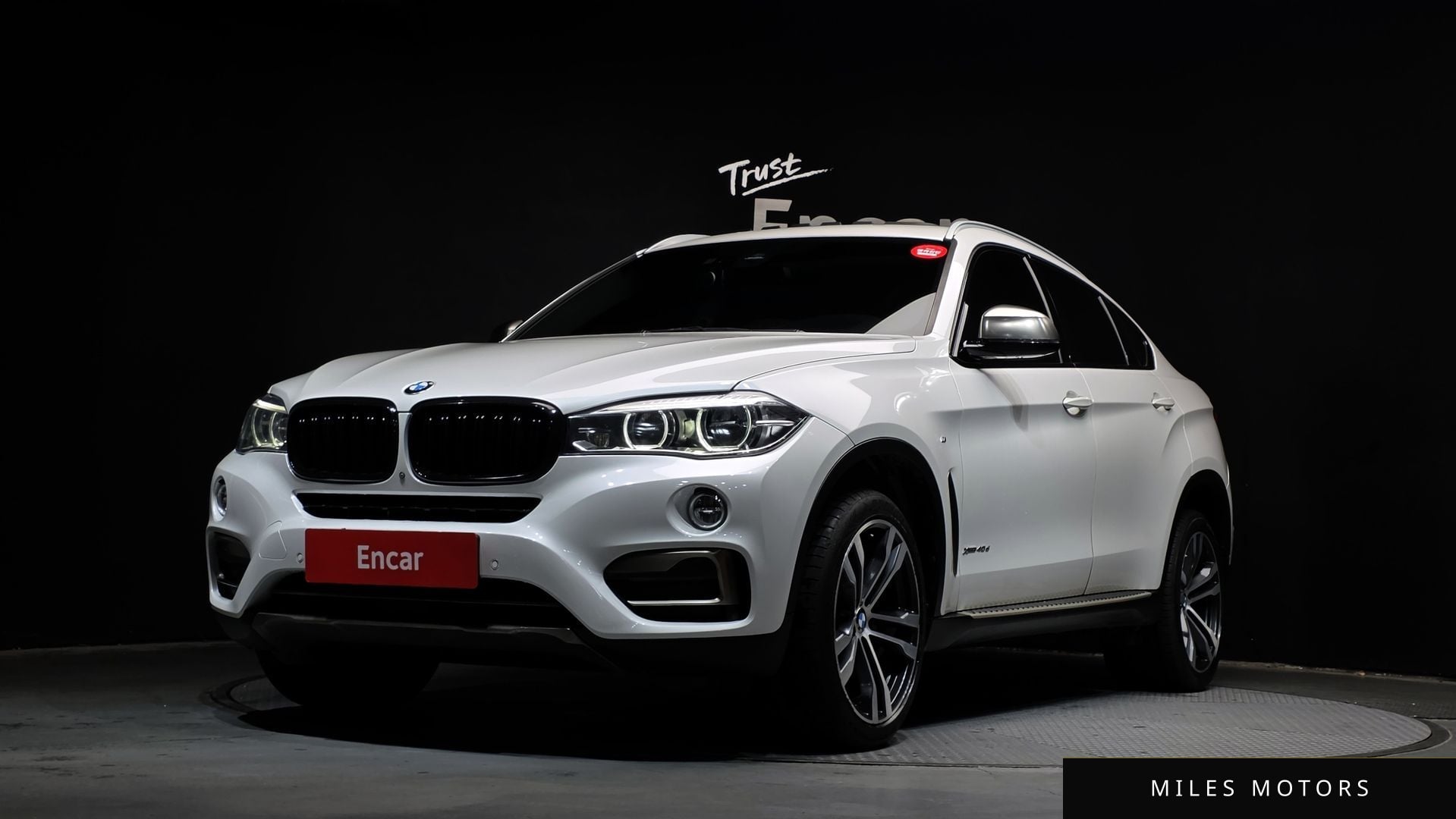 BMW X6 (F16) 2017 — фото 1 из 12