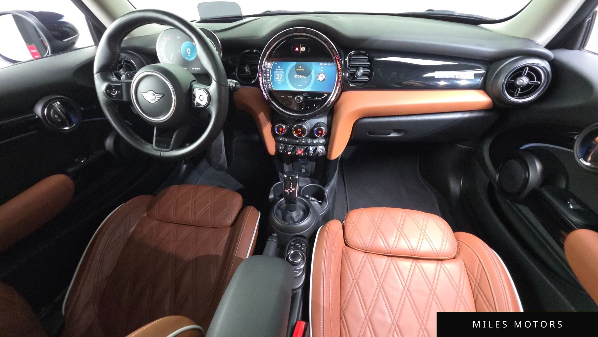 MINI Cooper S 2022 — миниатюра 9