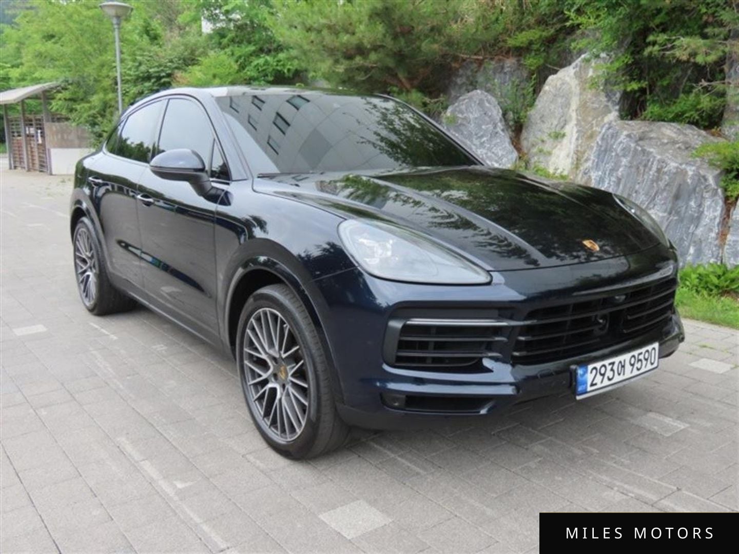 Porsche Cayenne 2022 — миниатюра 2