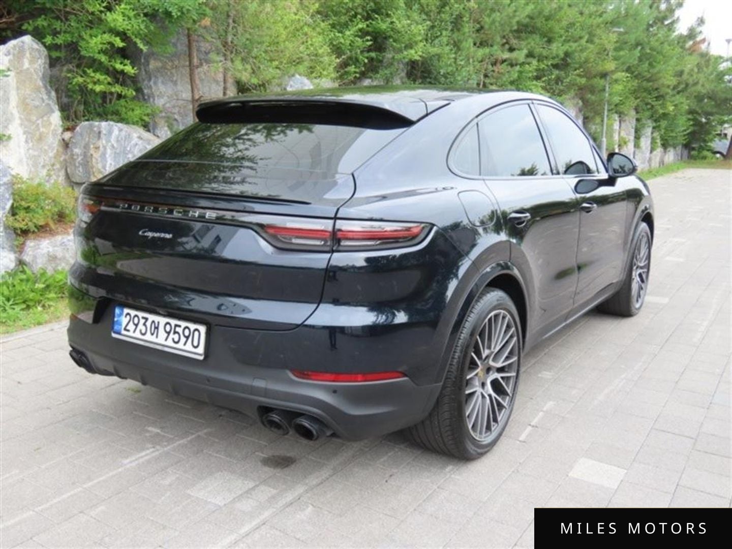 Porsche Cayenne 2022 — миниатюра 3