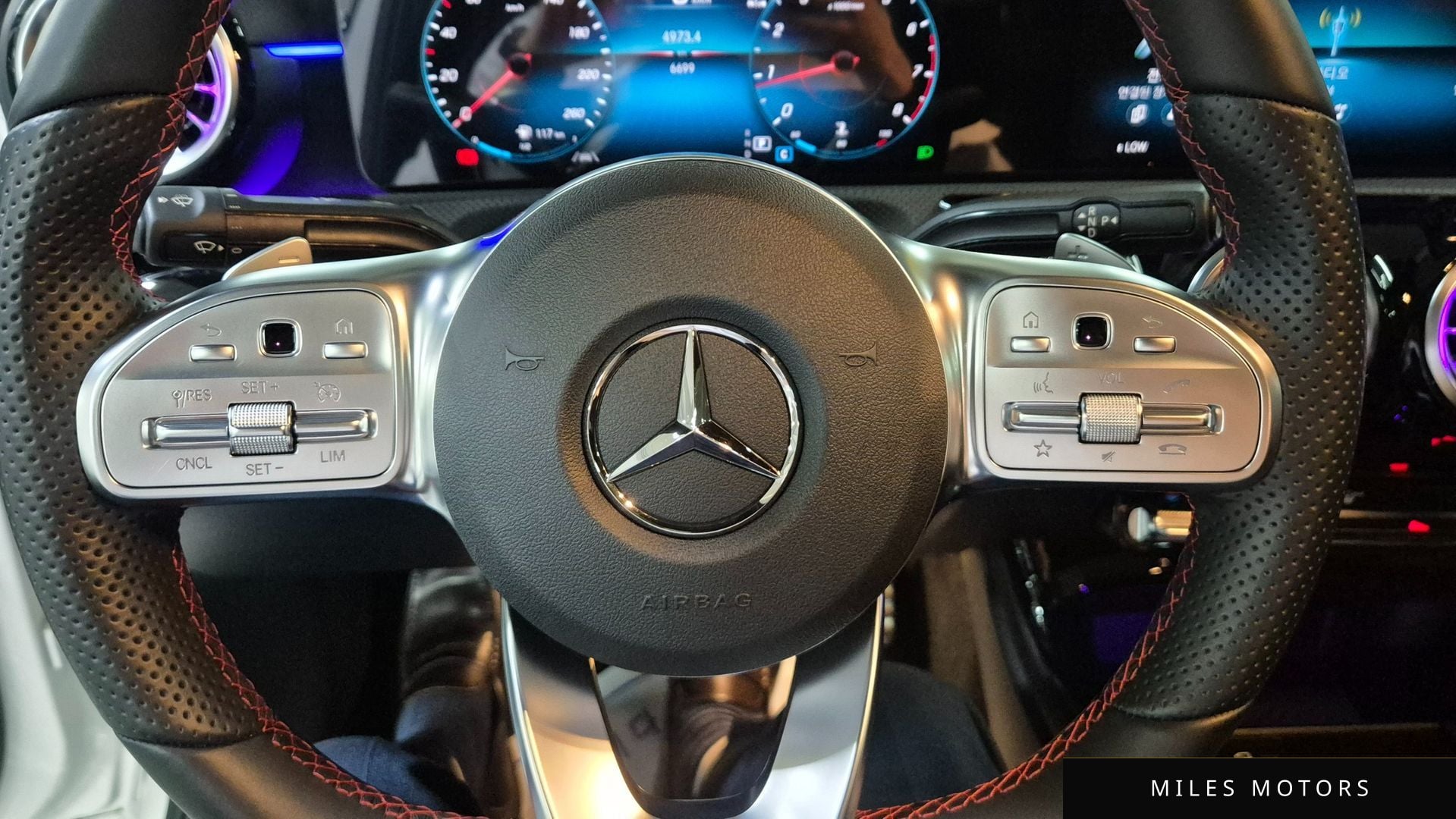 Mercedes-Benz A-Class W177 2023 — миниатюра 12