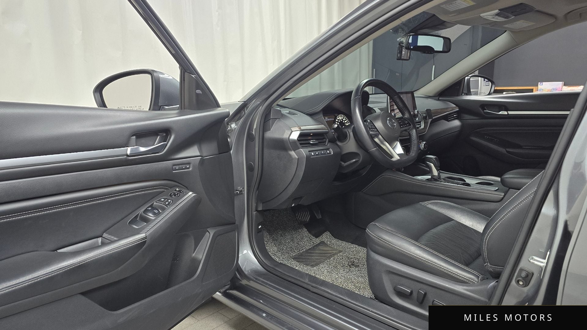 Nissan Altima 2019 — миниатюра 10
