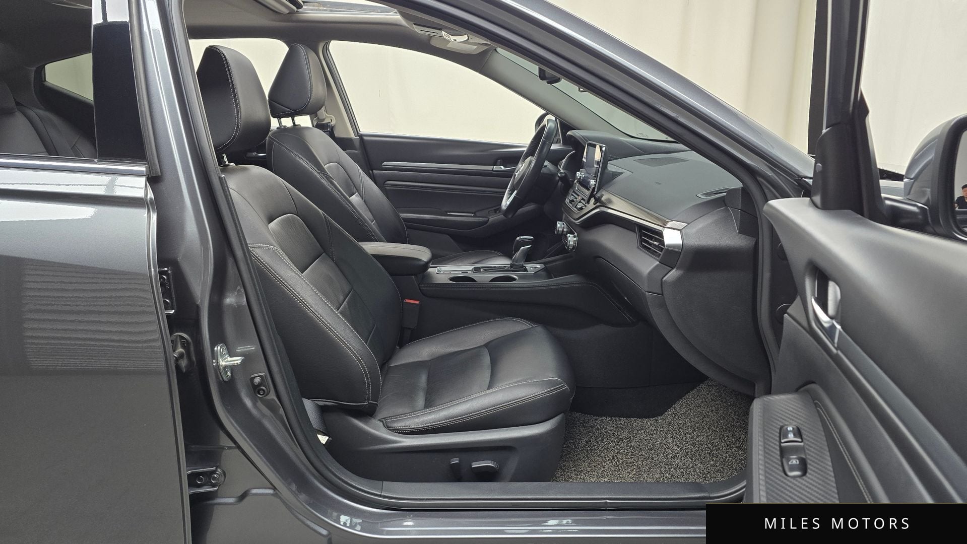 Nissan Altima 2019 — миниатюра 11