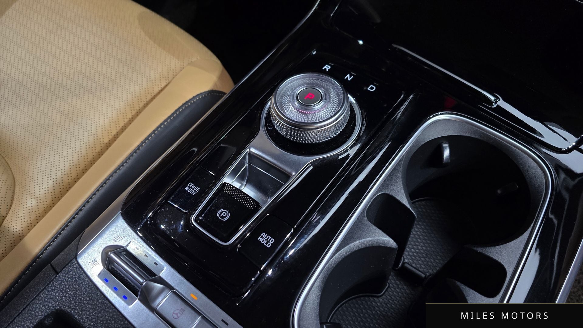Kia Carnival 2021 — миниатюра 12