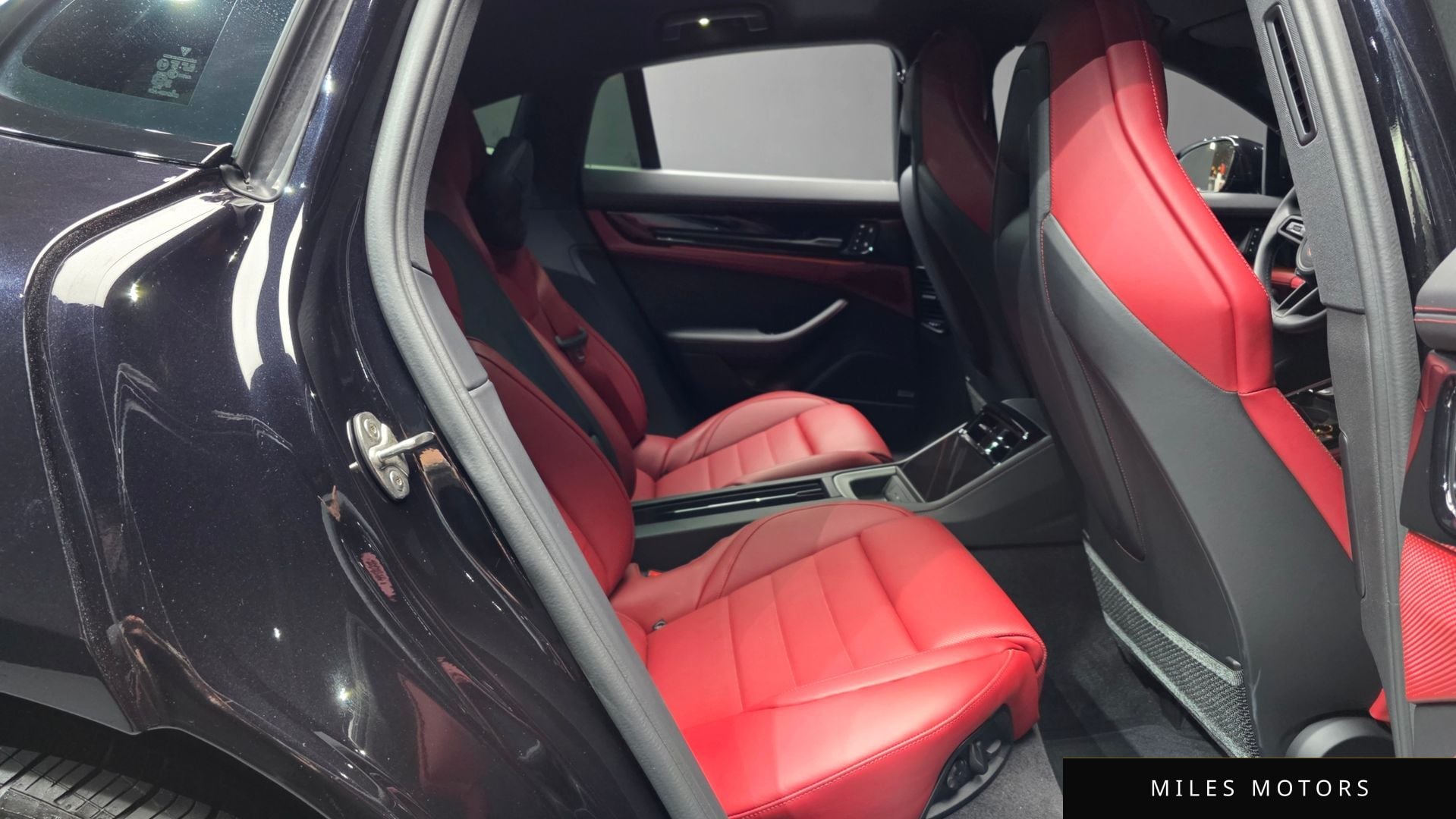 Porsche Panamera 2025 — миниатюра 12