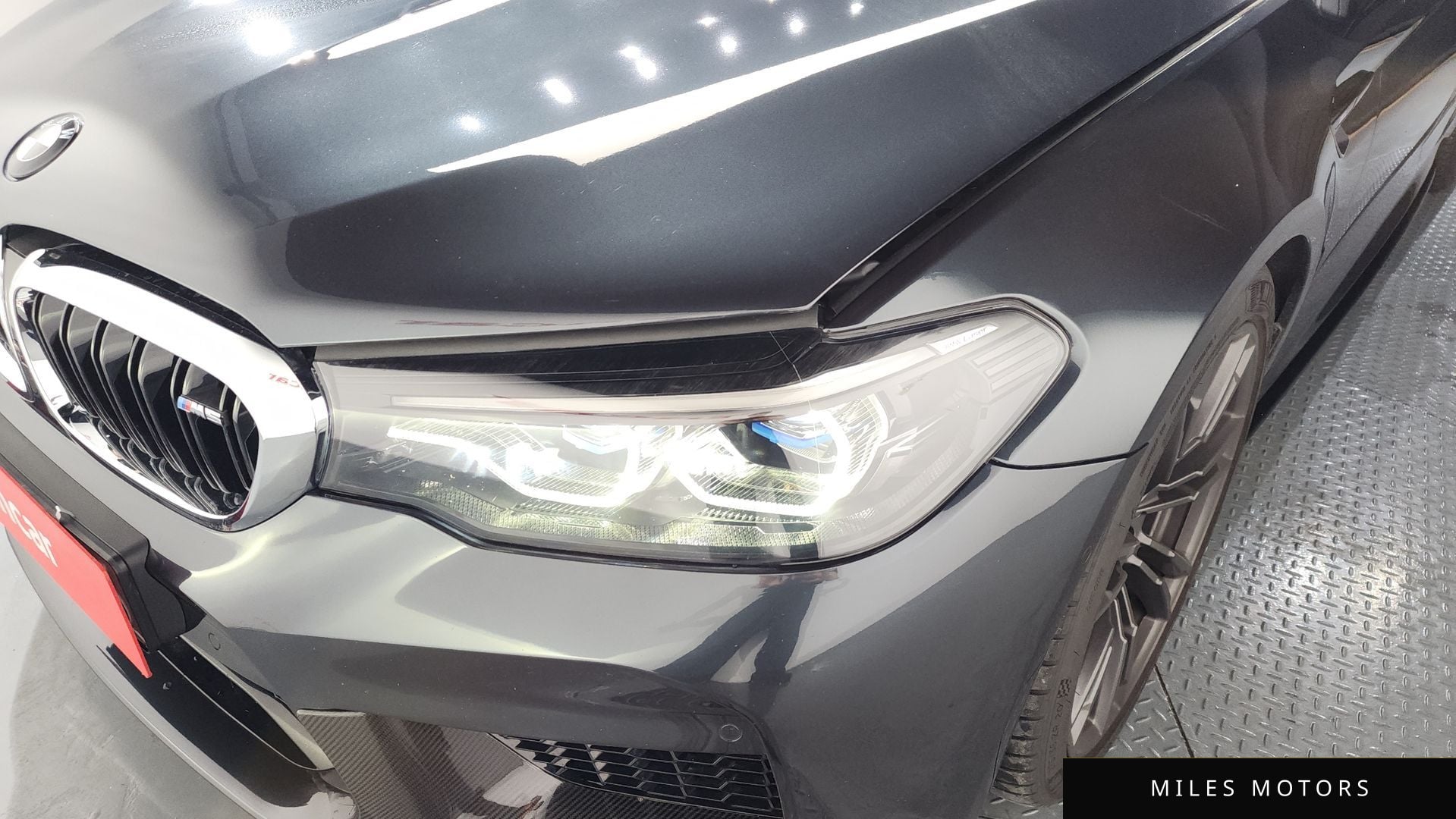 BMW M5 (F90) 2020 — миниатюра 8