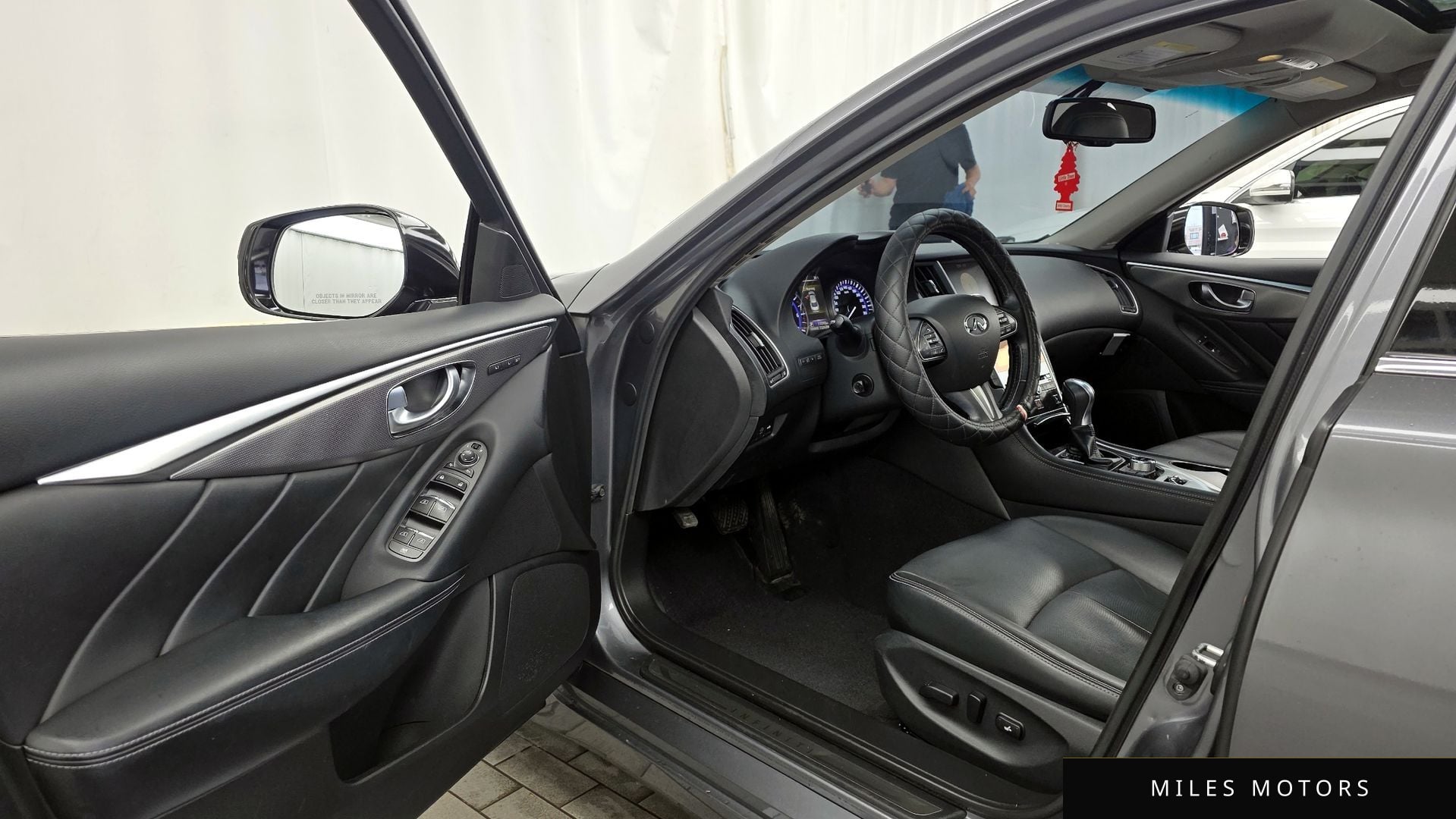 Infiniti Q50 2016 — миниатюра 10
