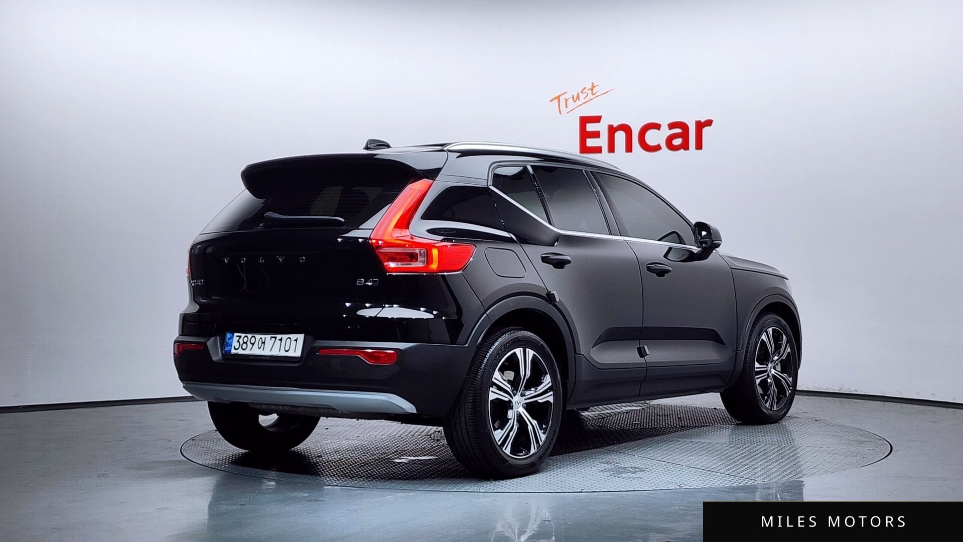 Volvo XC40 2021 — миниатюра 2