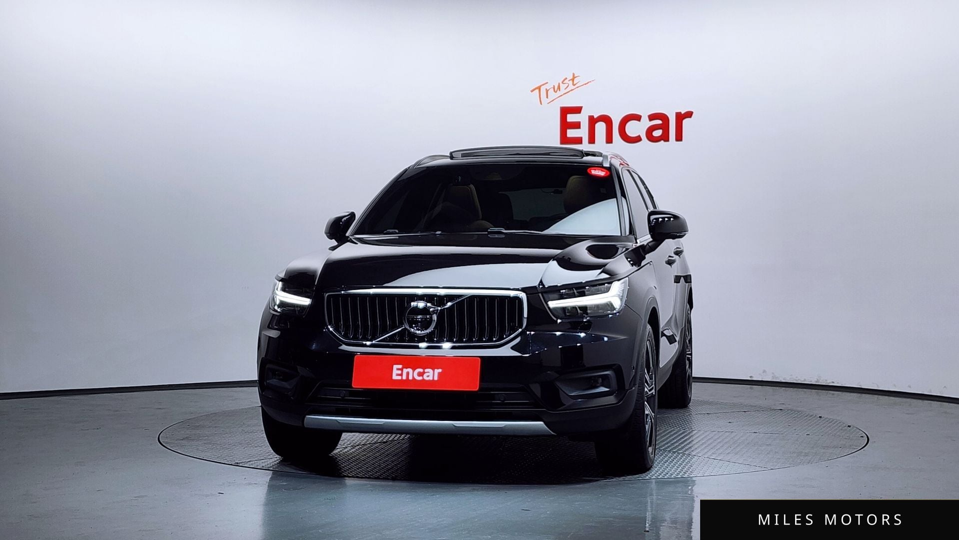 Volvo XC40 2021 — миниатюра 3