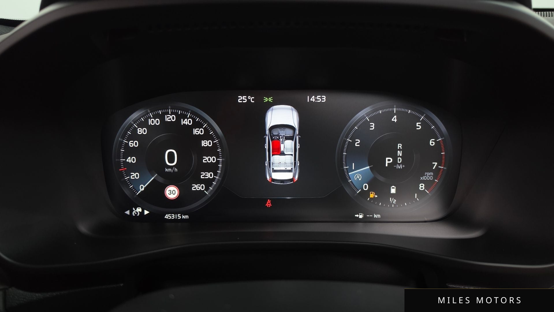 Volvo XC40 2021 — миниатюра 11