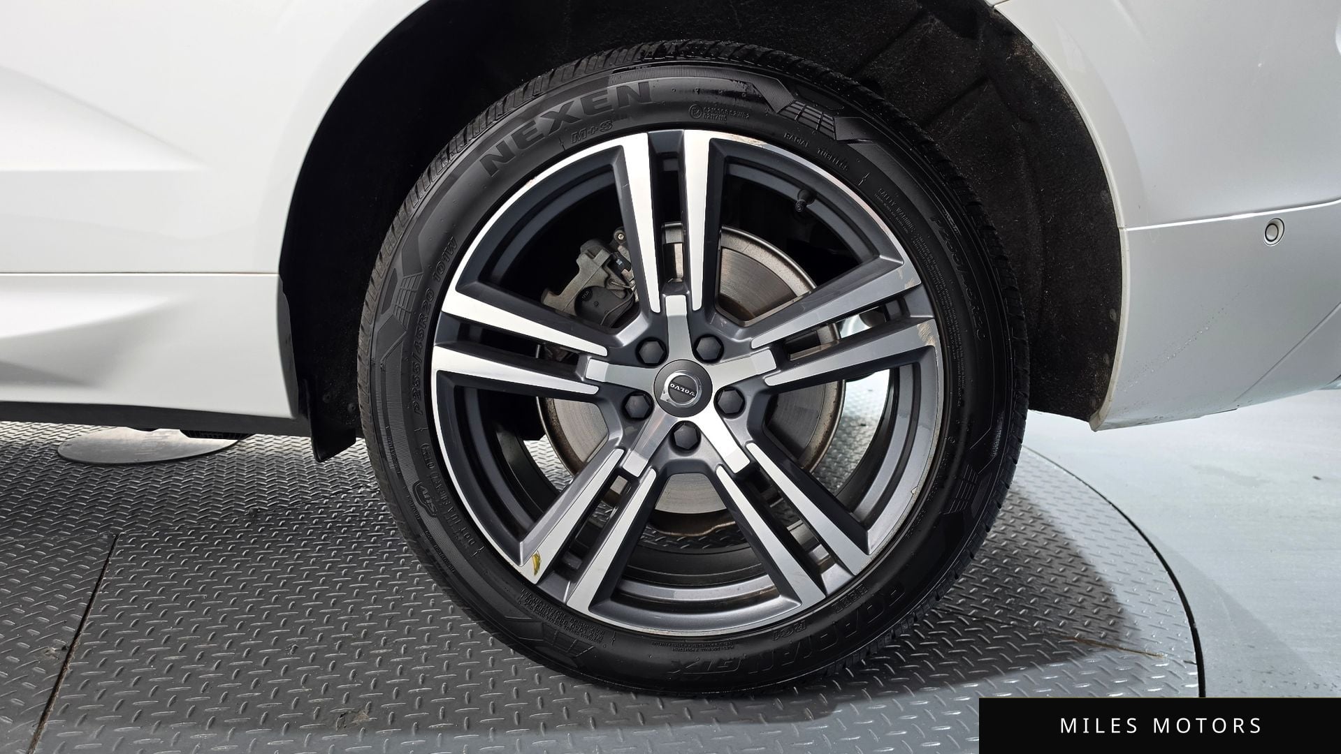 Volvo XC60 2021 — миниатюра 7