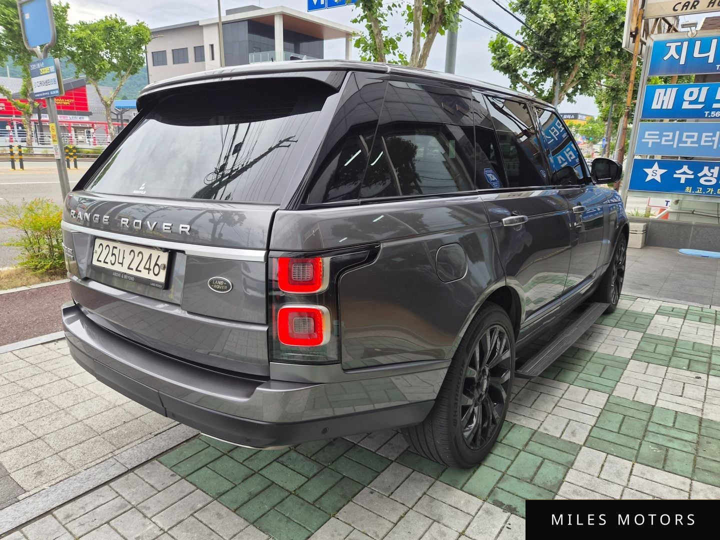 Land Rover Range Rover 2018 — миниатюра 3